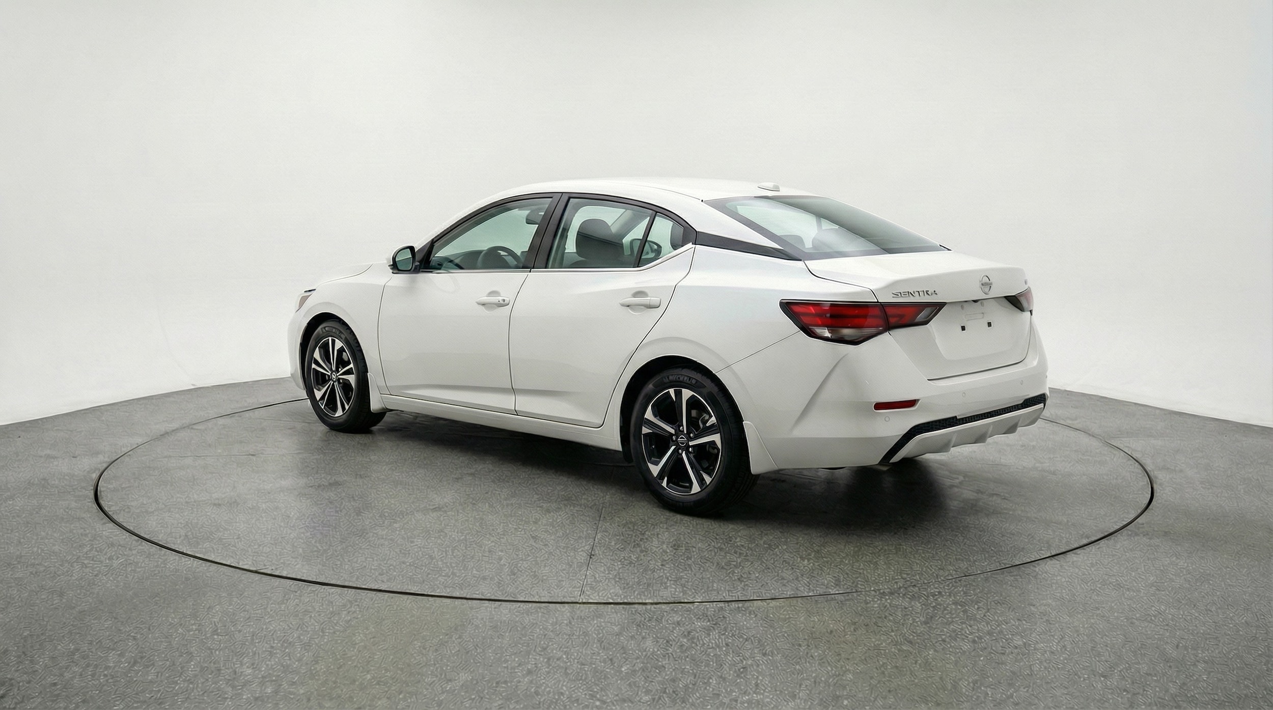 Thumbnail: 2025 Nissan Sentra - 5