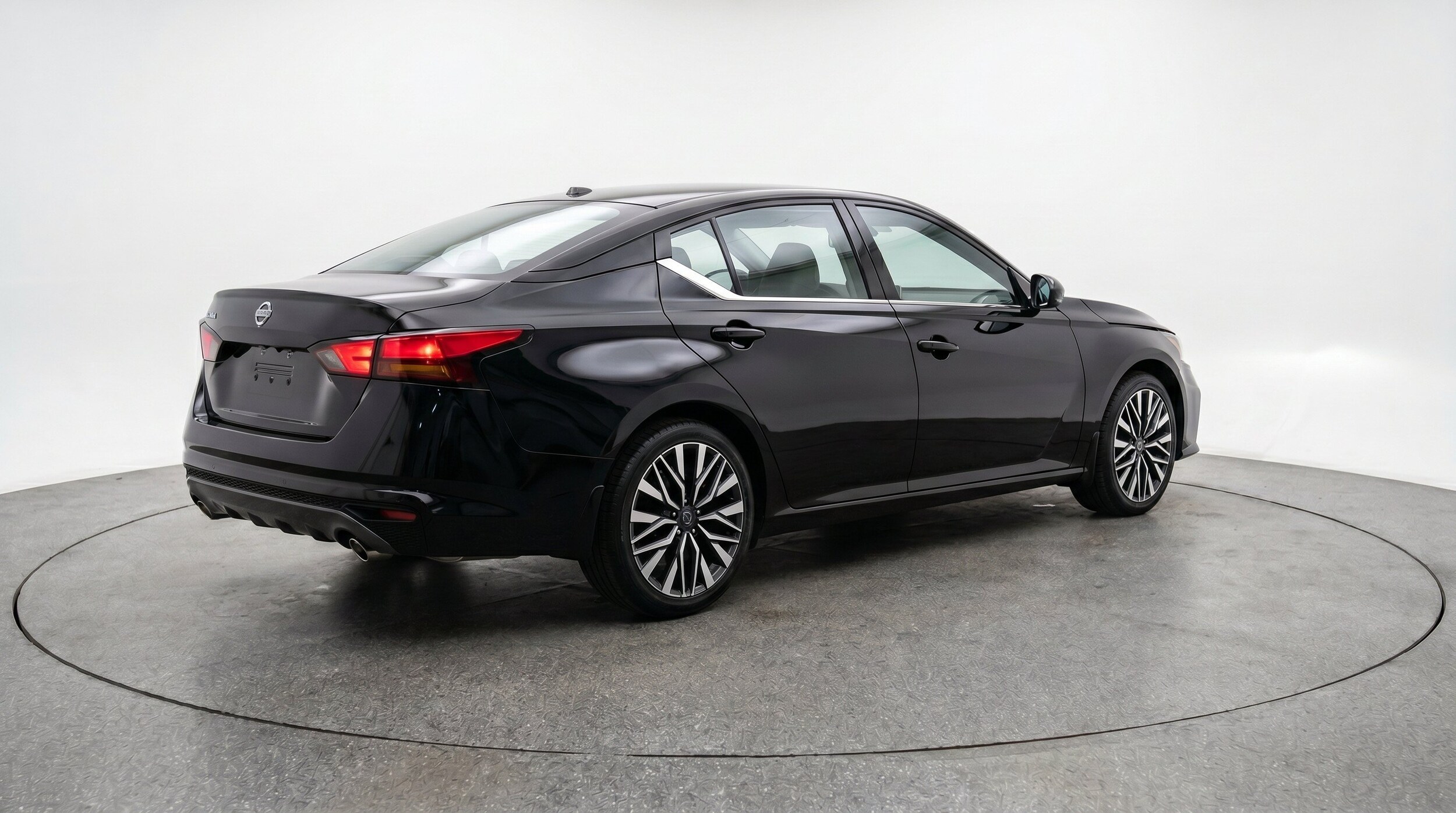 Thumbnail: 2026 Nissan Altima - 9