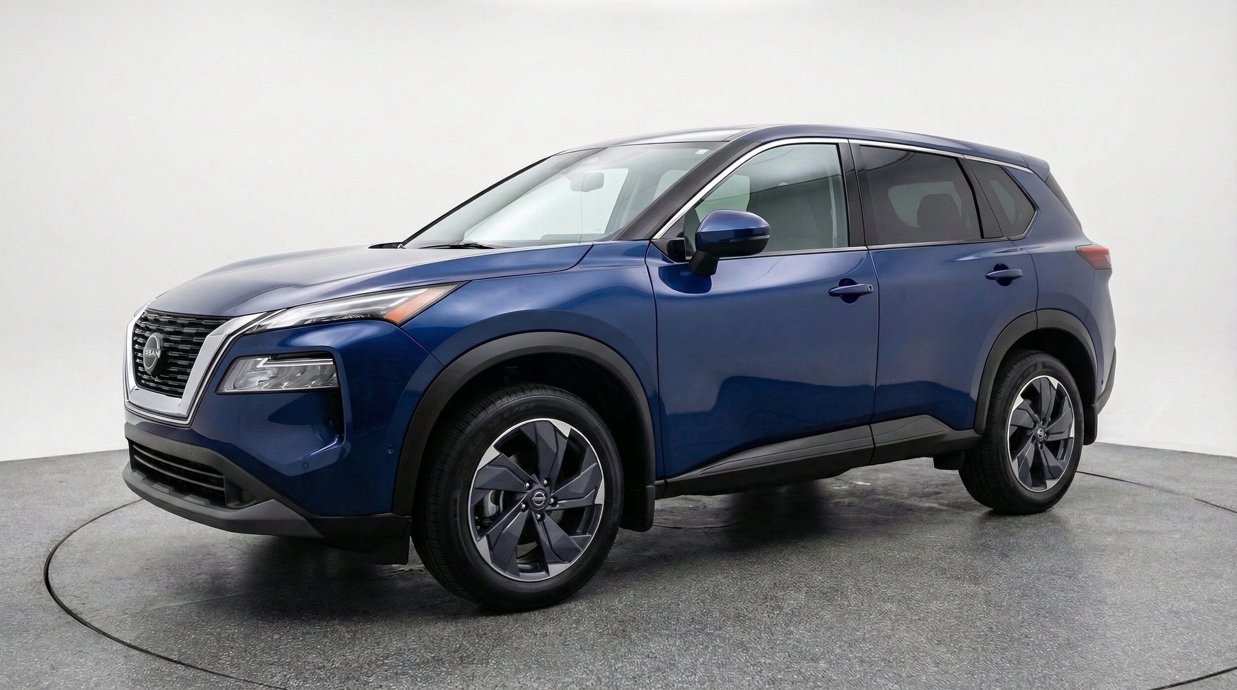 Thumbnail: 2025 Nissan Rogue - 3