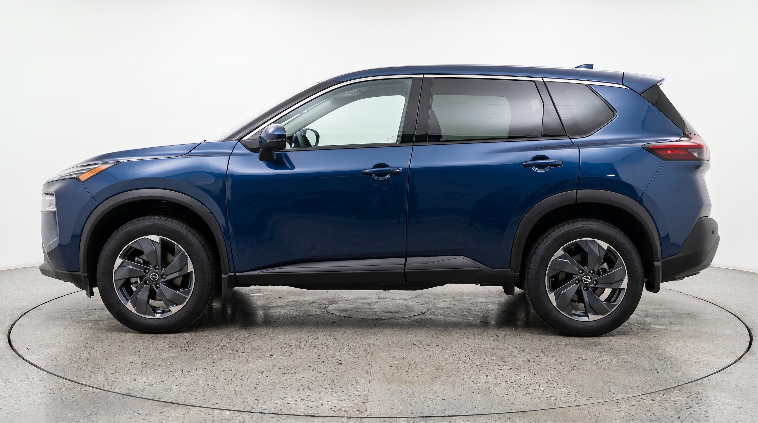 Thumbnail: 2025 Nissan Rogue - 5