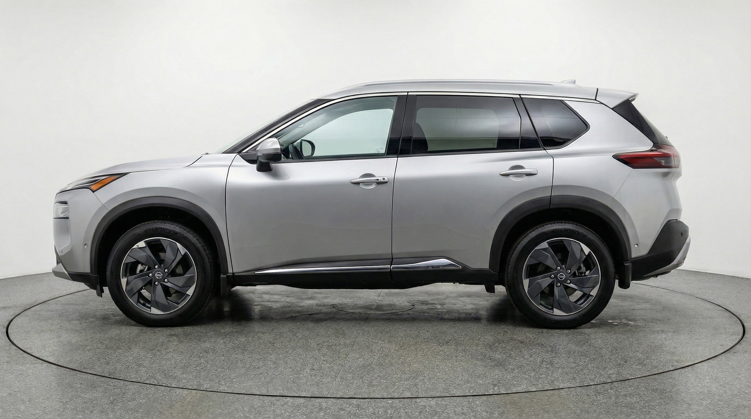 Thumbnail: 2025 Nissan Rogue - 5