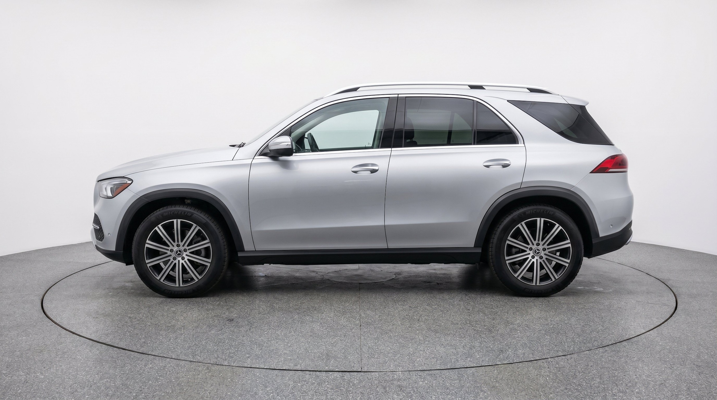 Thumbnail: 2026 Mercedes-Benz GLE - 5
