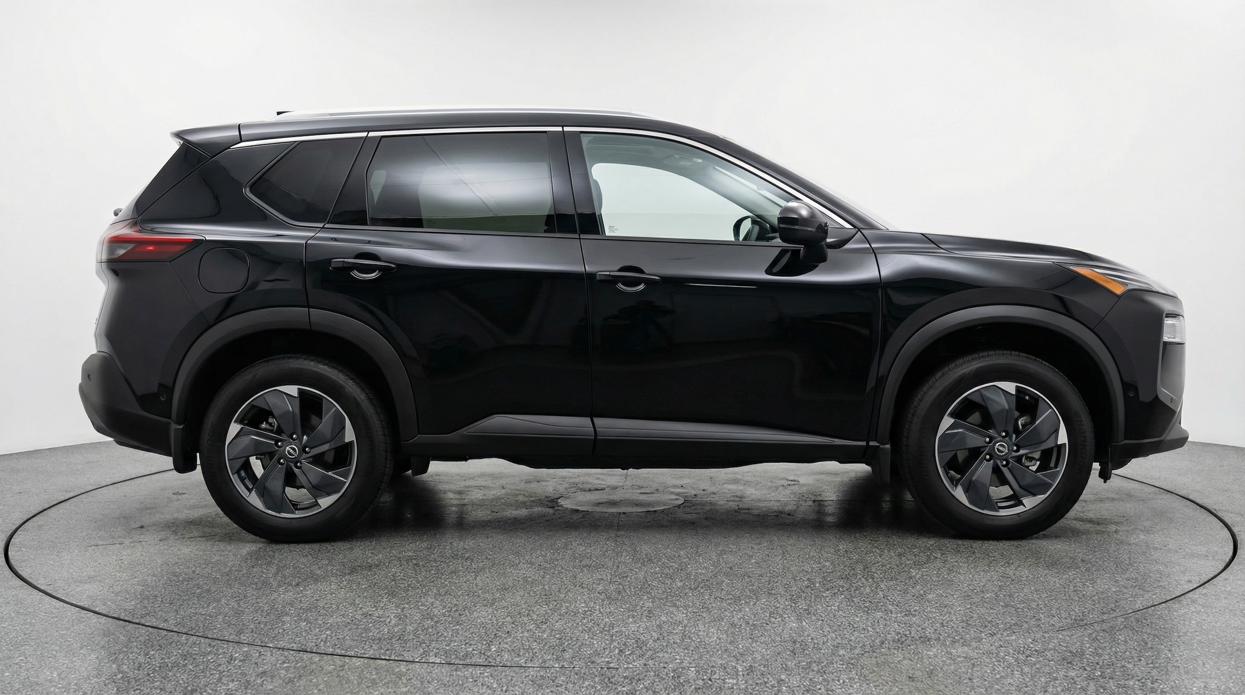 Thumbnail: 2025 Nissan Rogue - 8