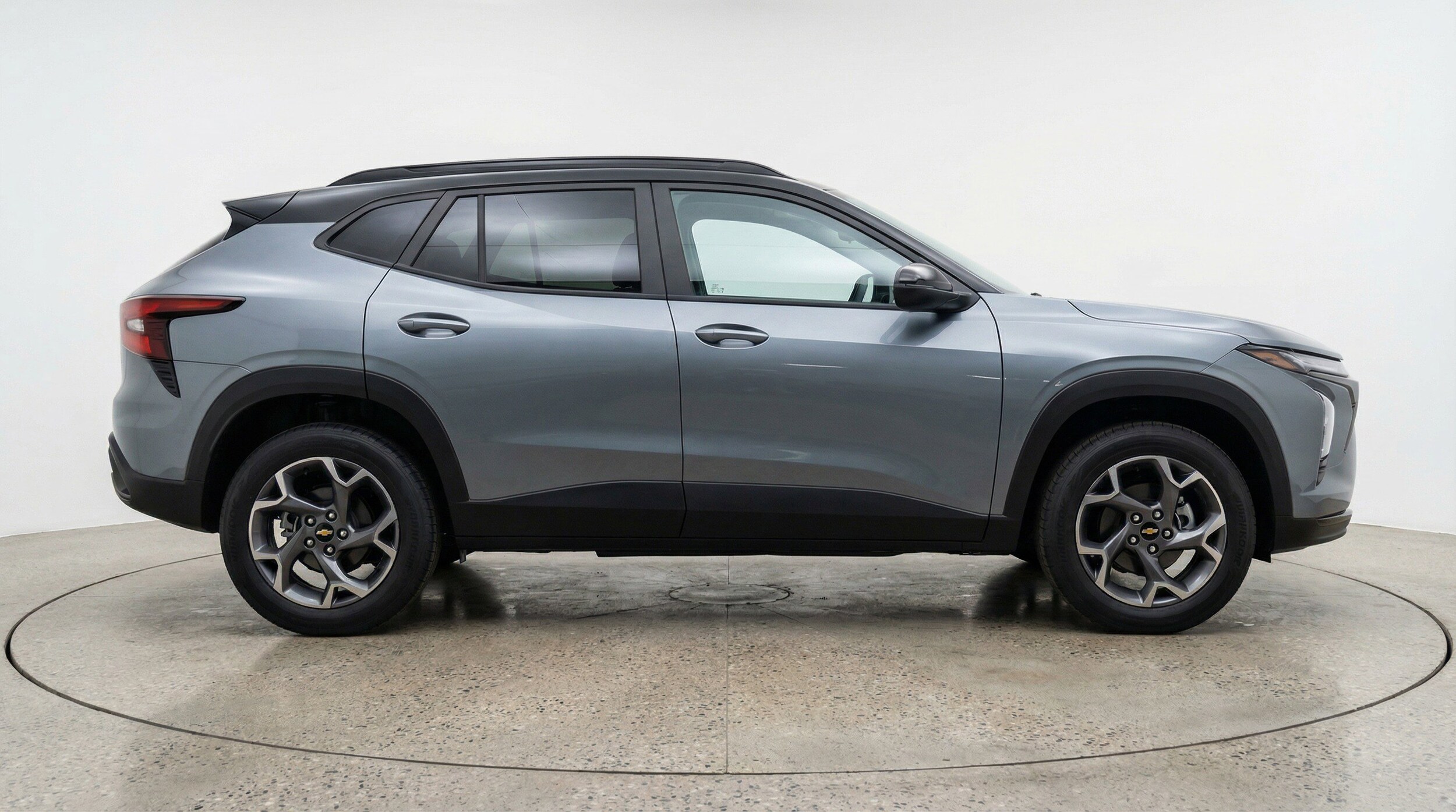 Thumbnail: 2025 Chevrolet Trax - 11