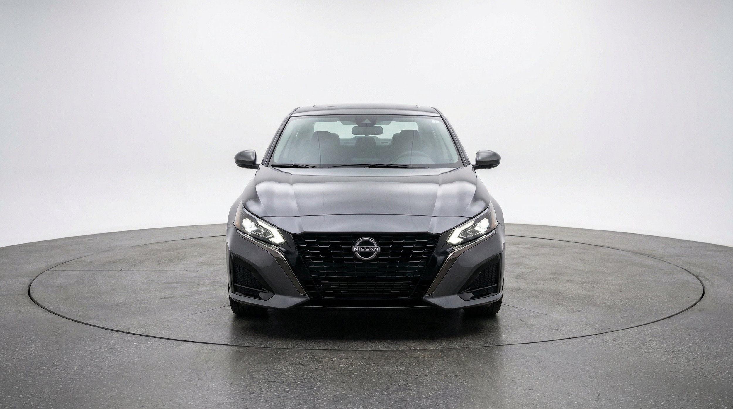 Thumbnail: 2025 Nissan Altima - 2