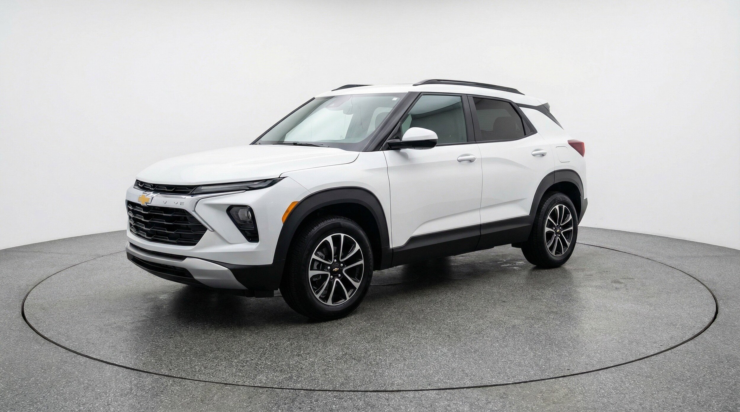 Thumbnail: 2025 Chevrolet TrailBlazer - 3