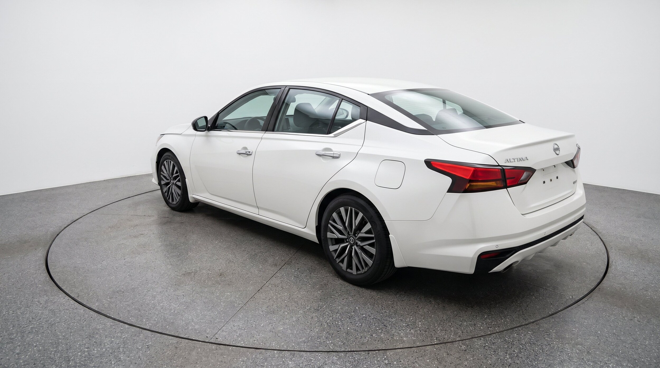 Thumbnail: 2025 Nissan Altima - 6