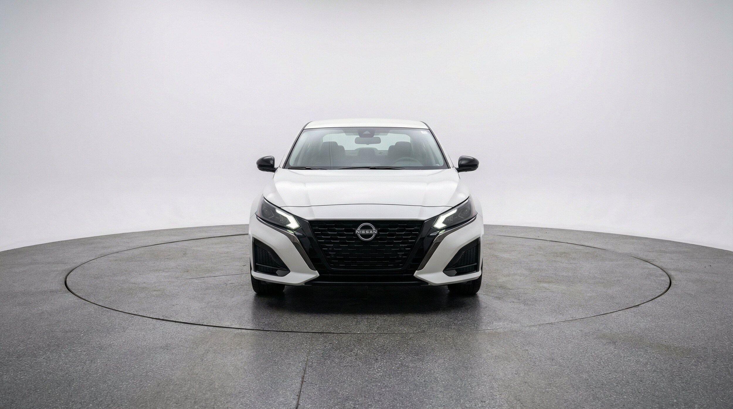 Thumbnail: 2025 Nissan Altima - 2
