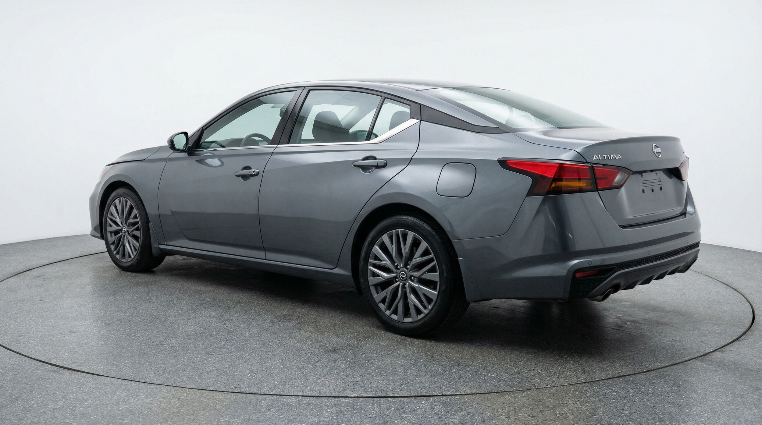 Thumbnail: 2025 Nissan Altima - 5