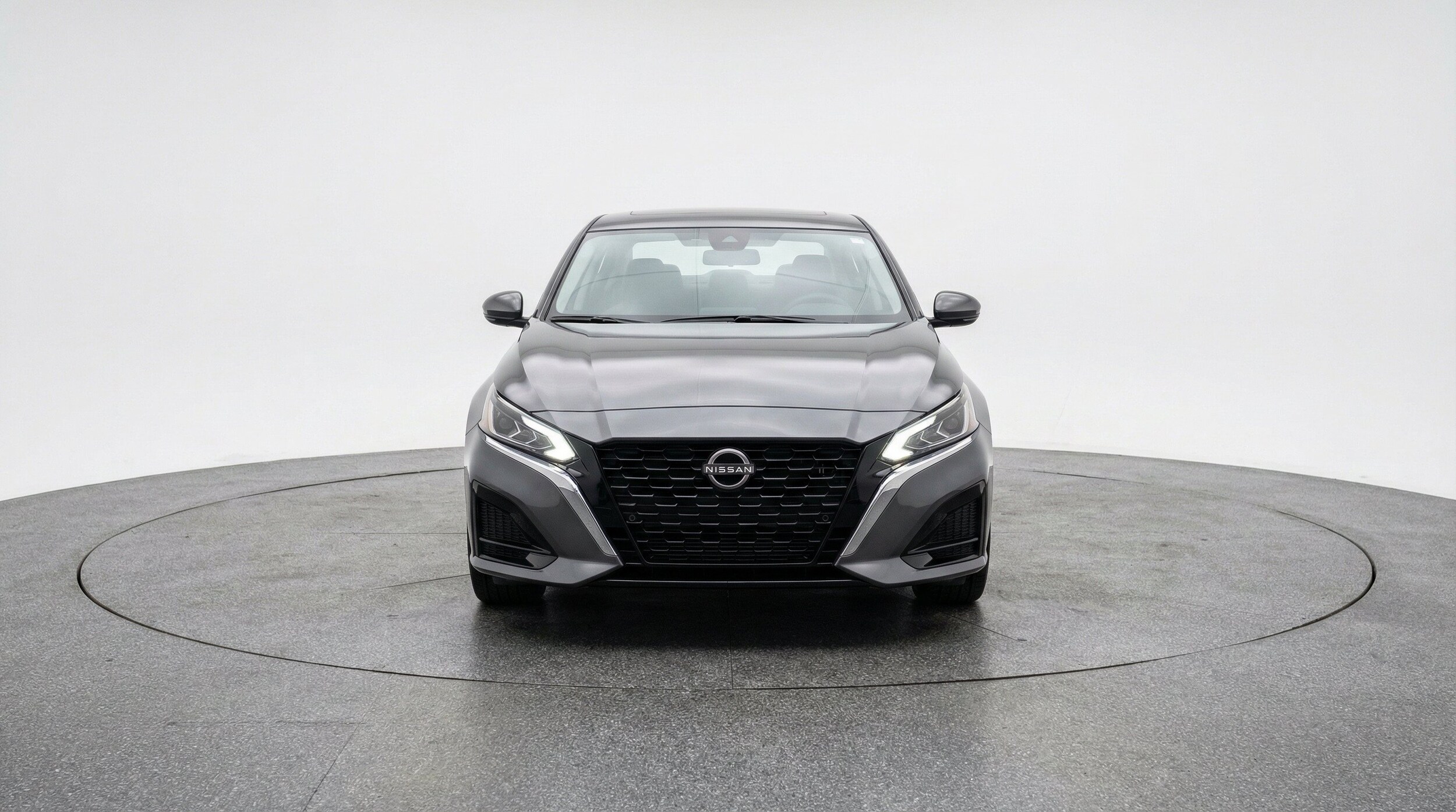 Thumbnail: 2025 Nissan Altima - 2