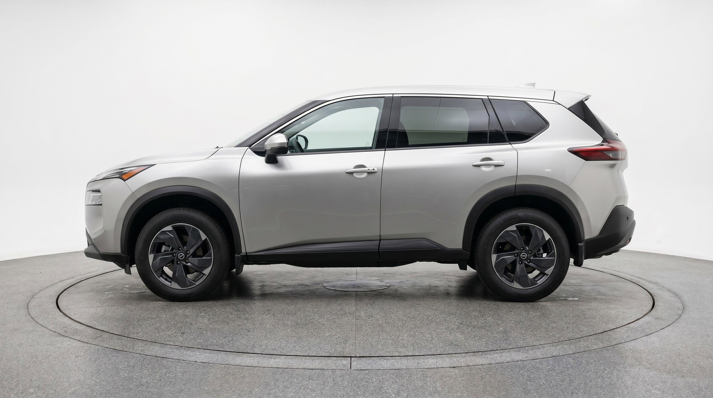 Thumbnail: 2025 Nissan Rogue - 5