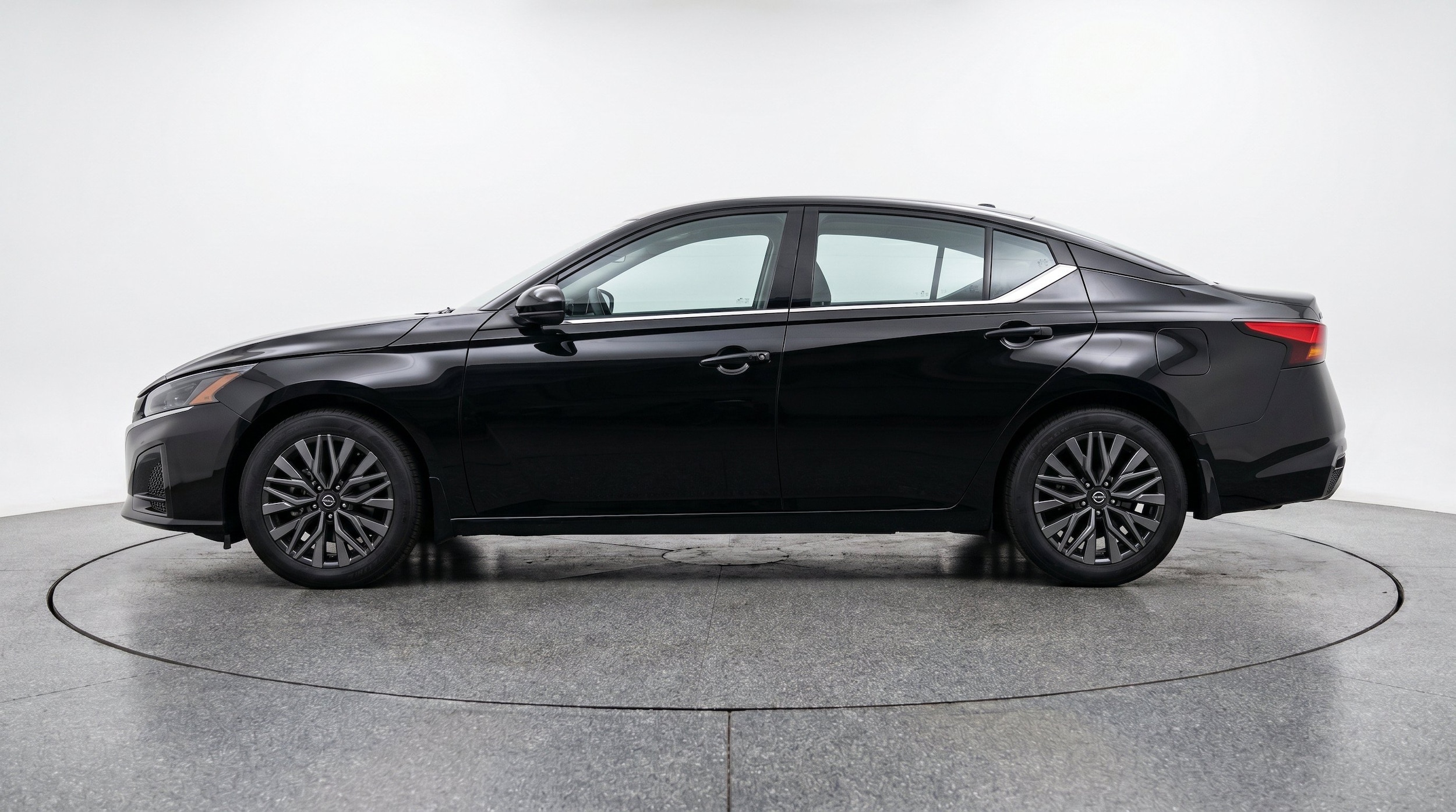 Thumbnail: 2026 Nissan Altima - 5