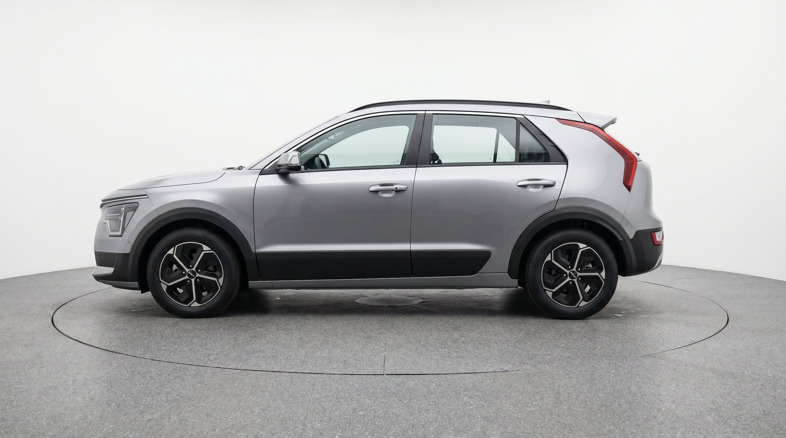 Thumbnail: 2026 Kia Niro - 5