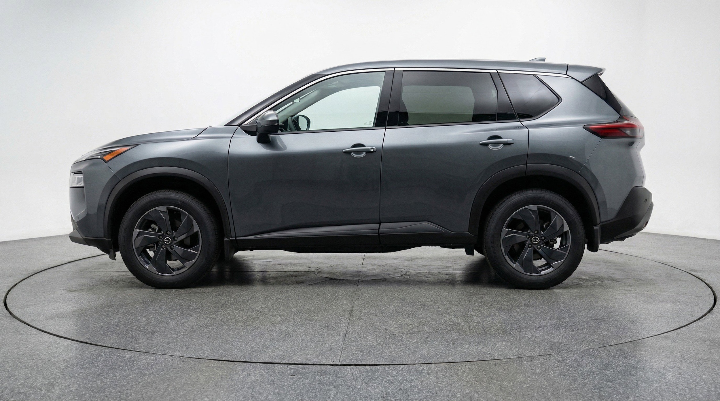 Thumbnail: 2025 Nissan Rogue - 5