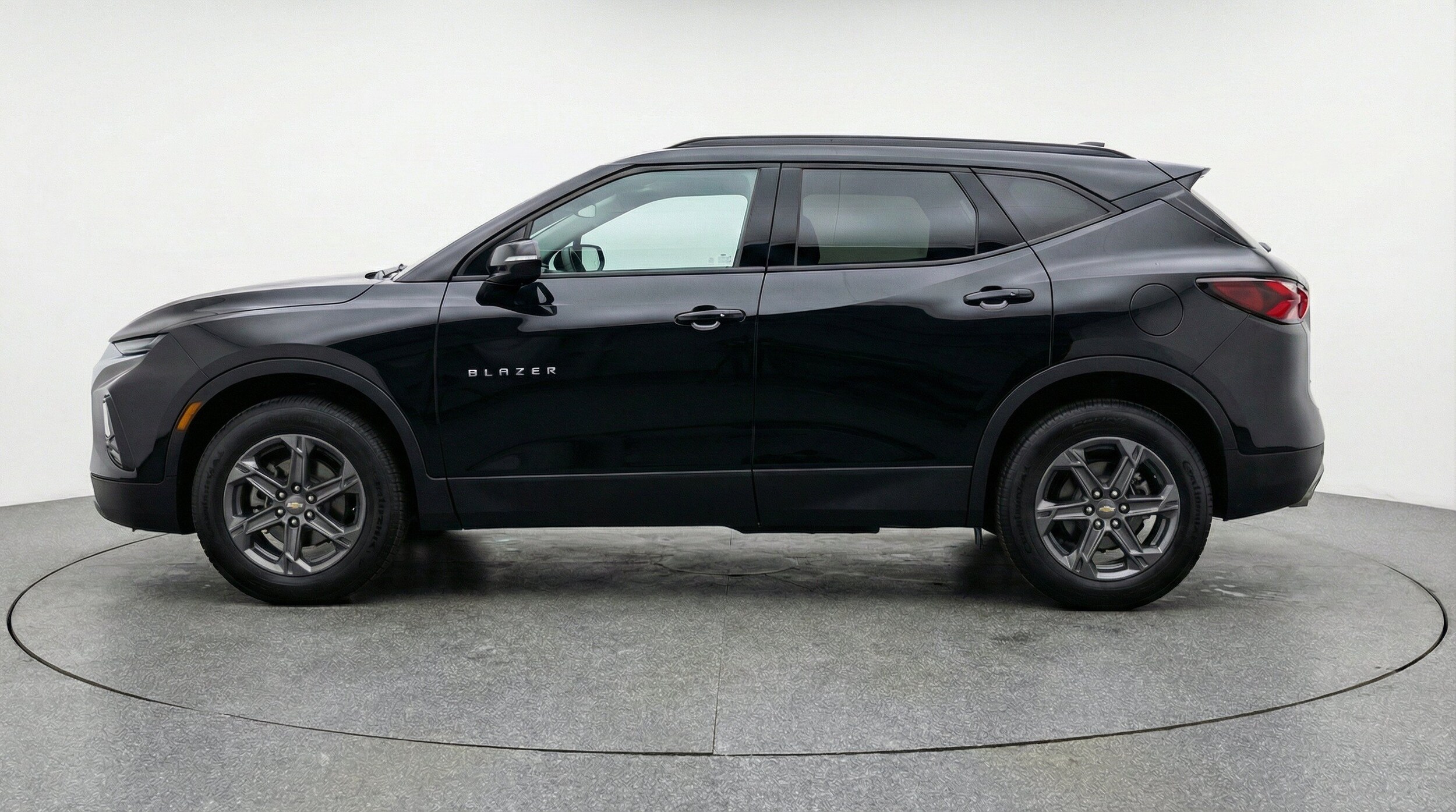 Thumbnail: 2025 Chevrolet Blazer - 5