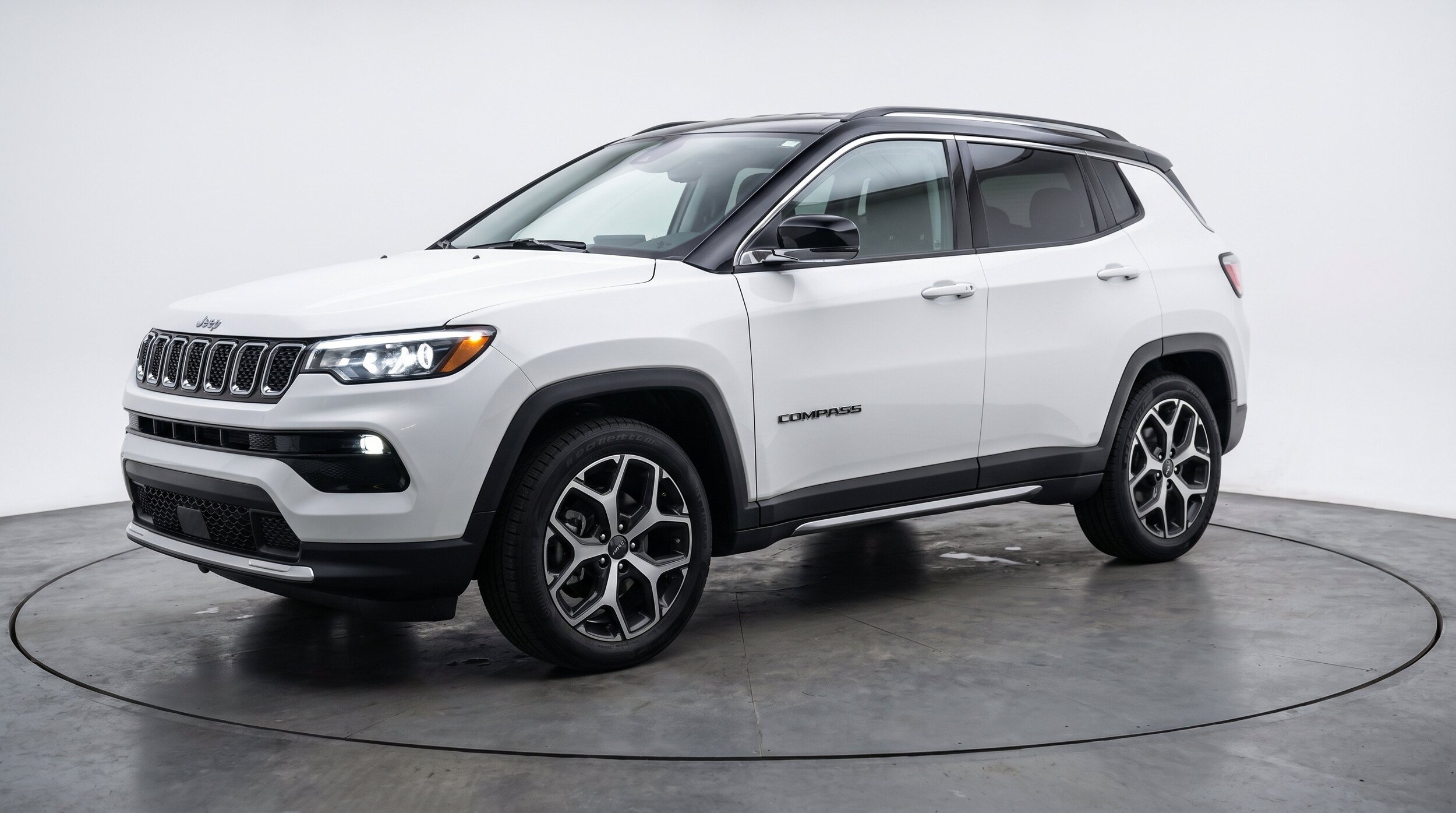 Thumbnail: 2025 Jeep Compass - 3