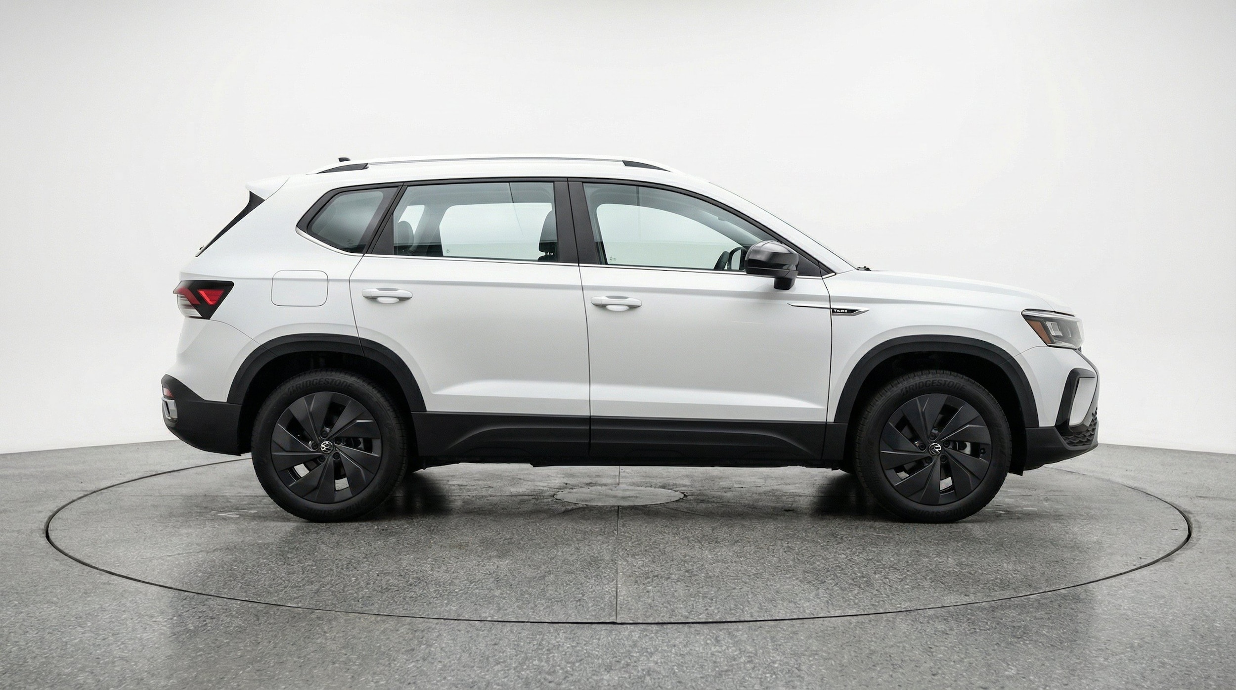 Thumbnail: 2026 Volkswagen Taos - 11