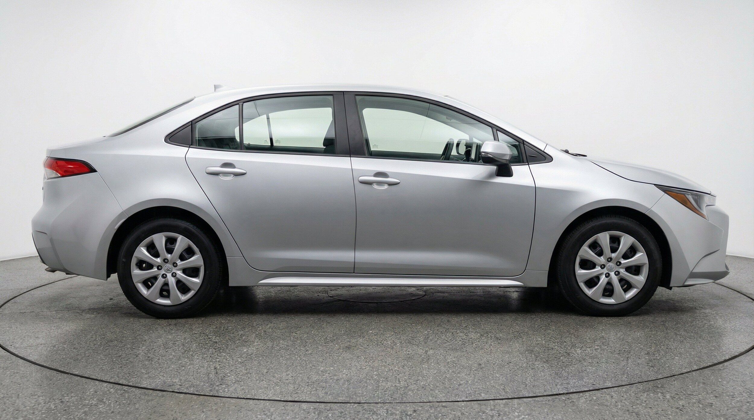 Thumbnail: 2025 Toyota Corolla - 11