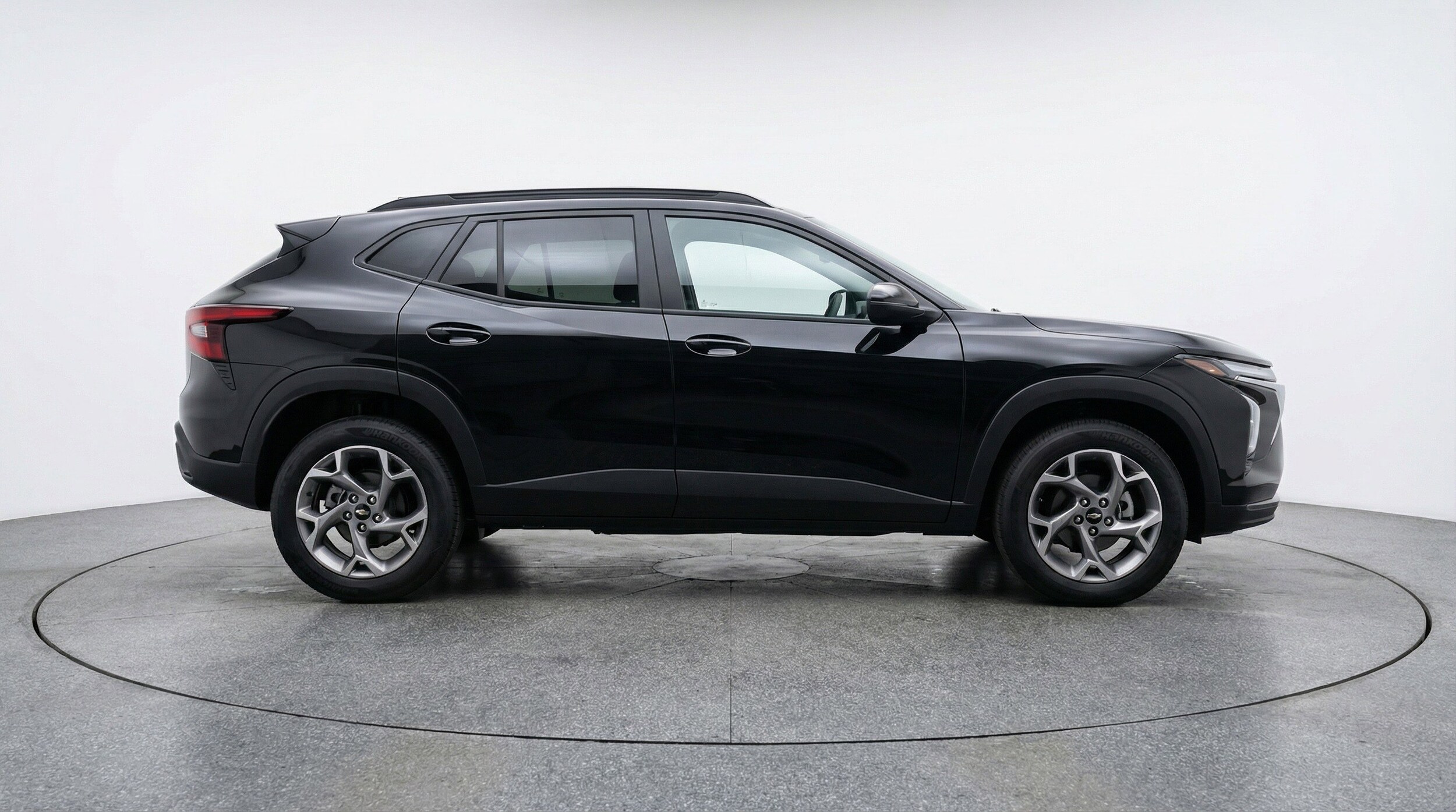 Thumbnail: 2025 Chevrolet Trax - 11