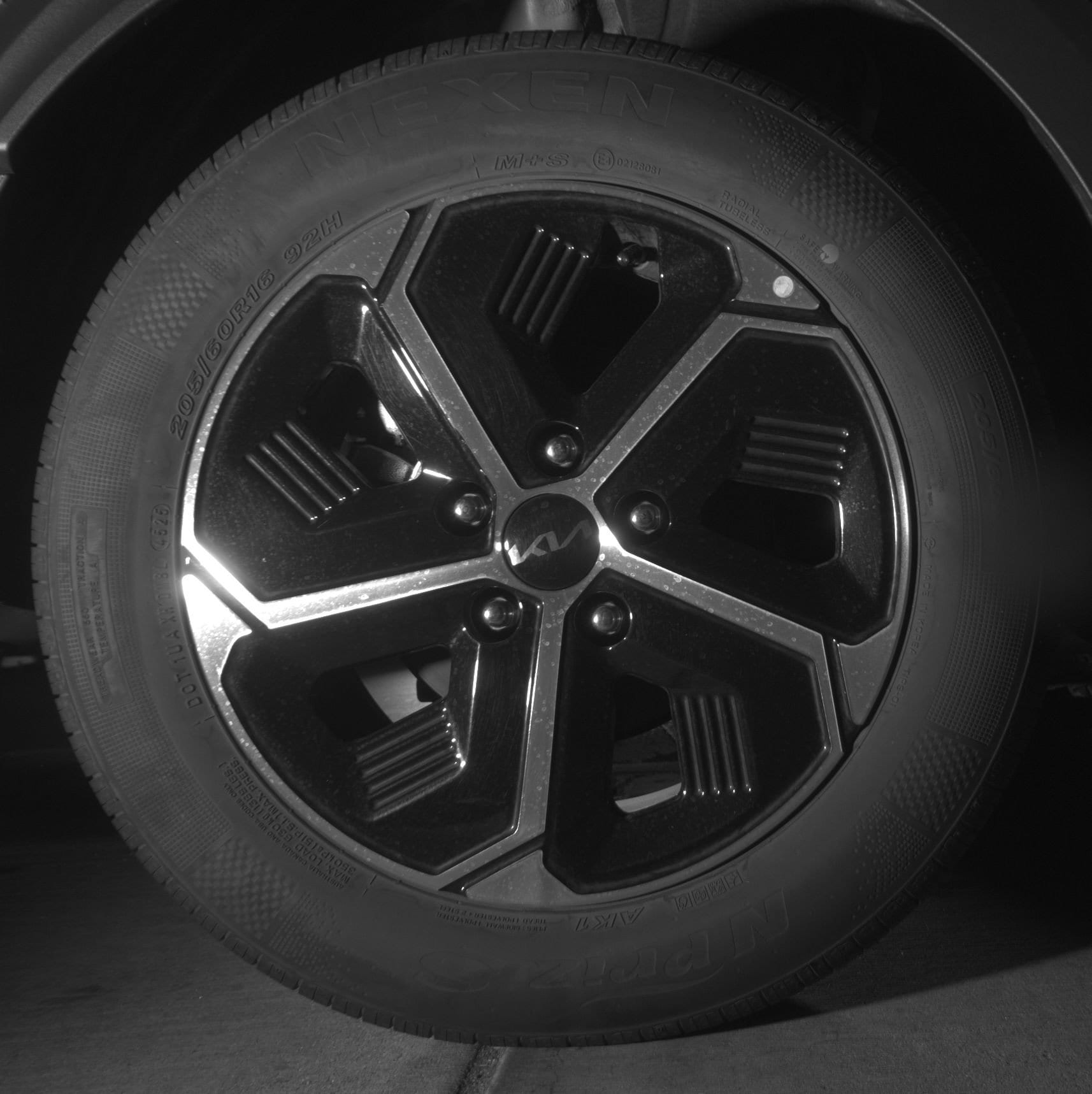 Thumbnail: 2026 Kia Niro - 15