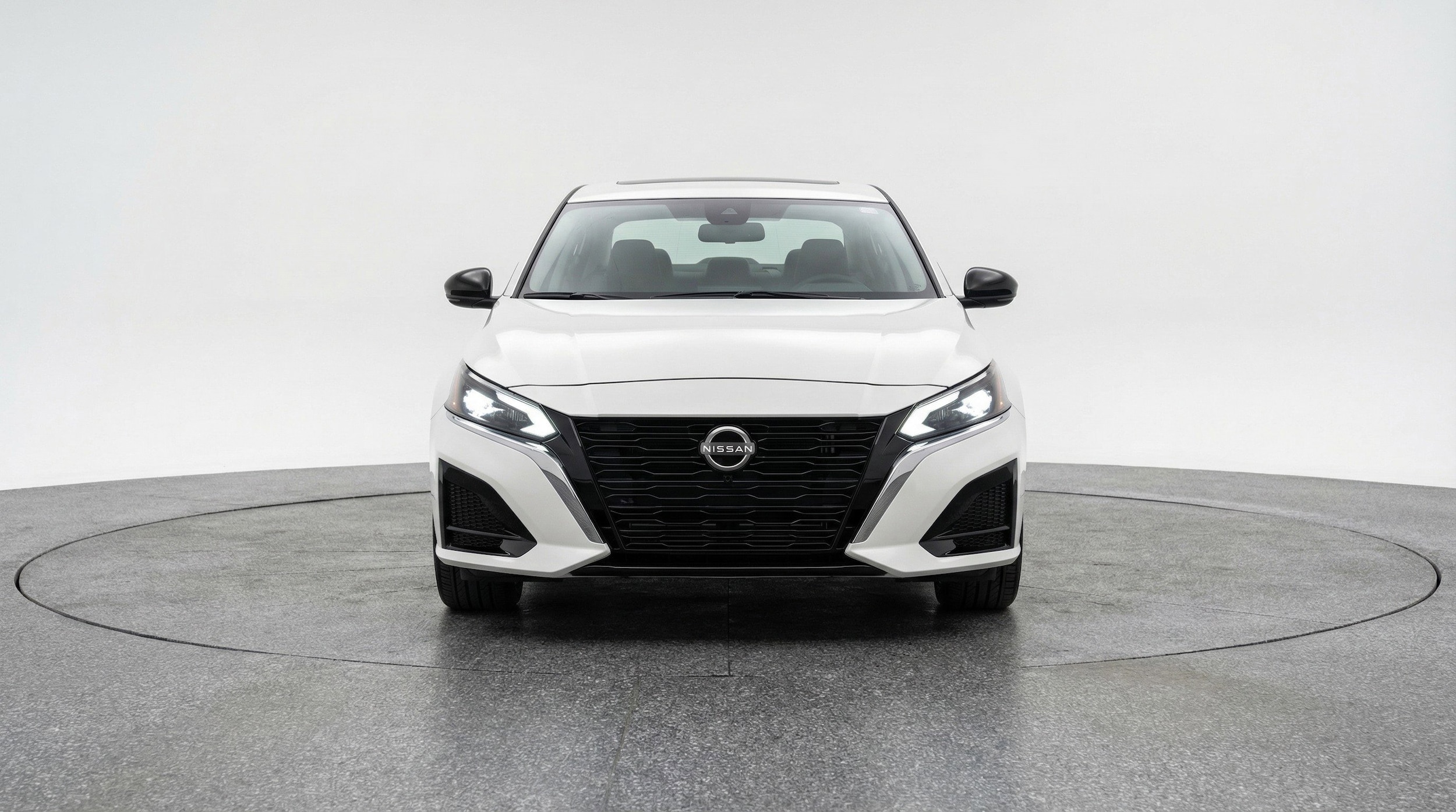 Thumbnail: 2025 Nissan Altima - 2