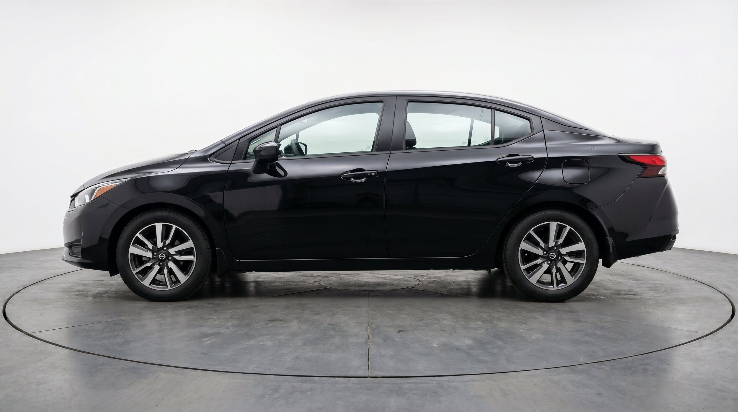 Thumbnail: 2025 Nissan Versa - 5