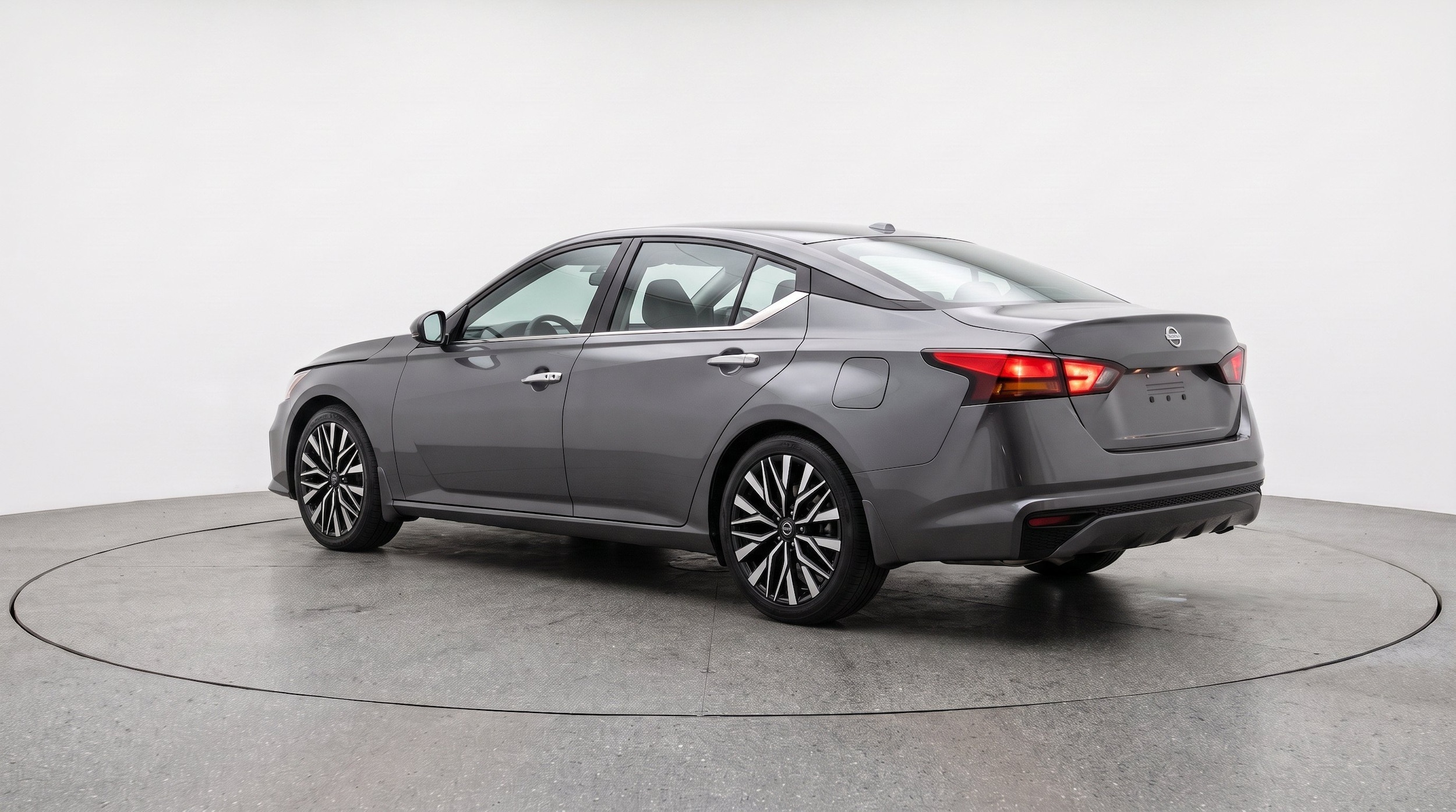 Thumbnail: 2025 Nissan Altima - 6