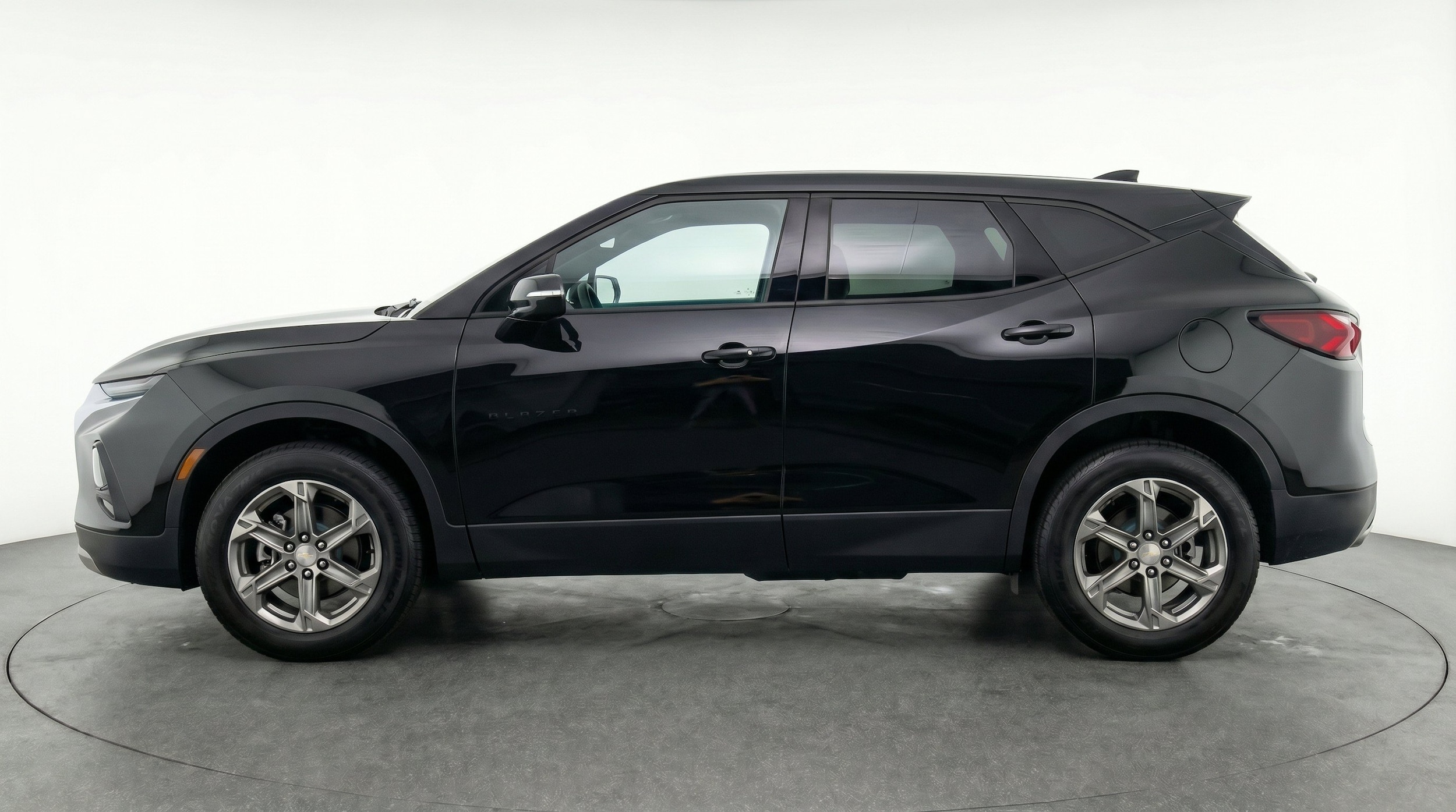 Thumbnail: 2026 Chevrolet Blazer - 5
