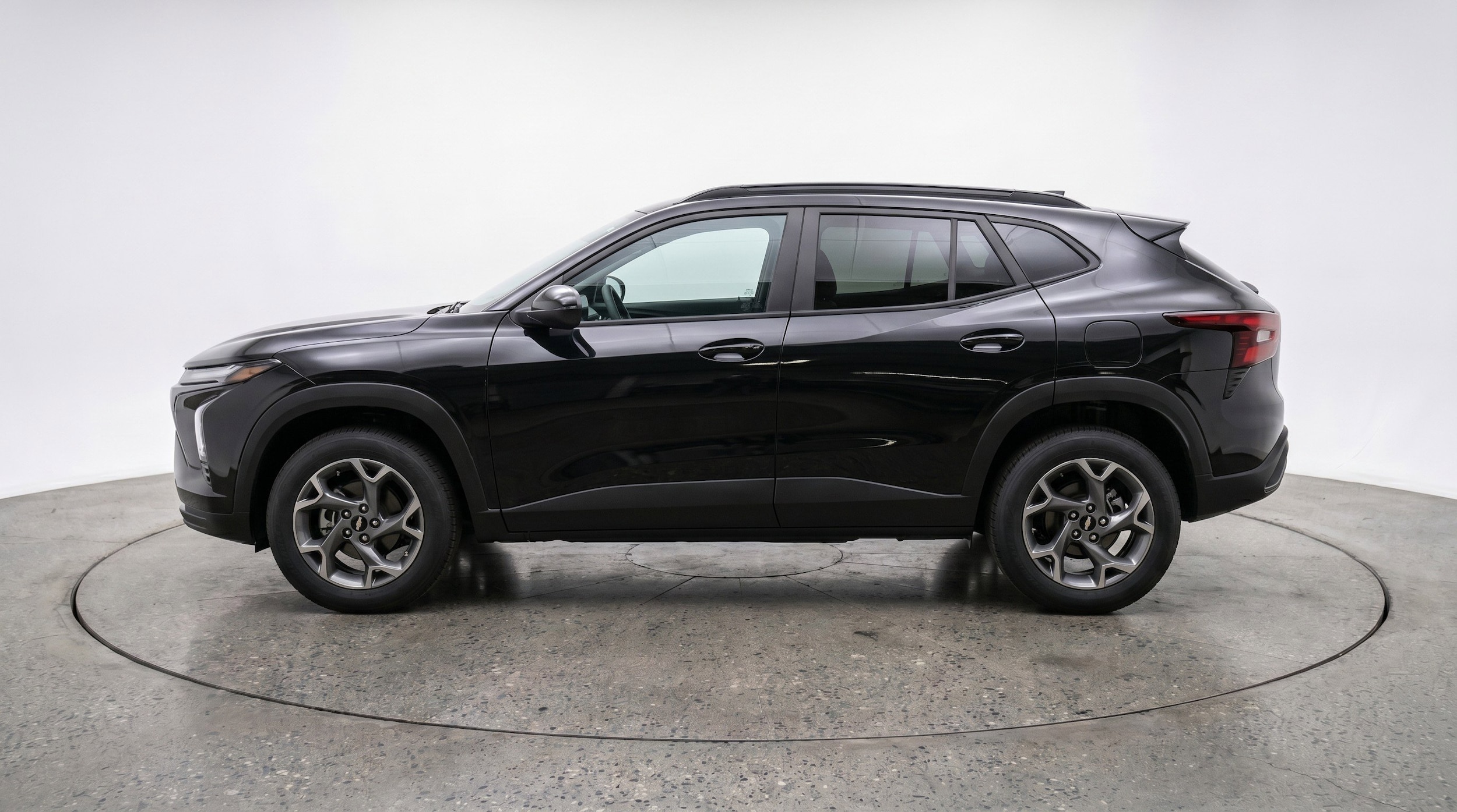 Thumbnail: 2025 Chevrolet Trax - 5