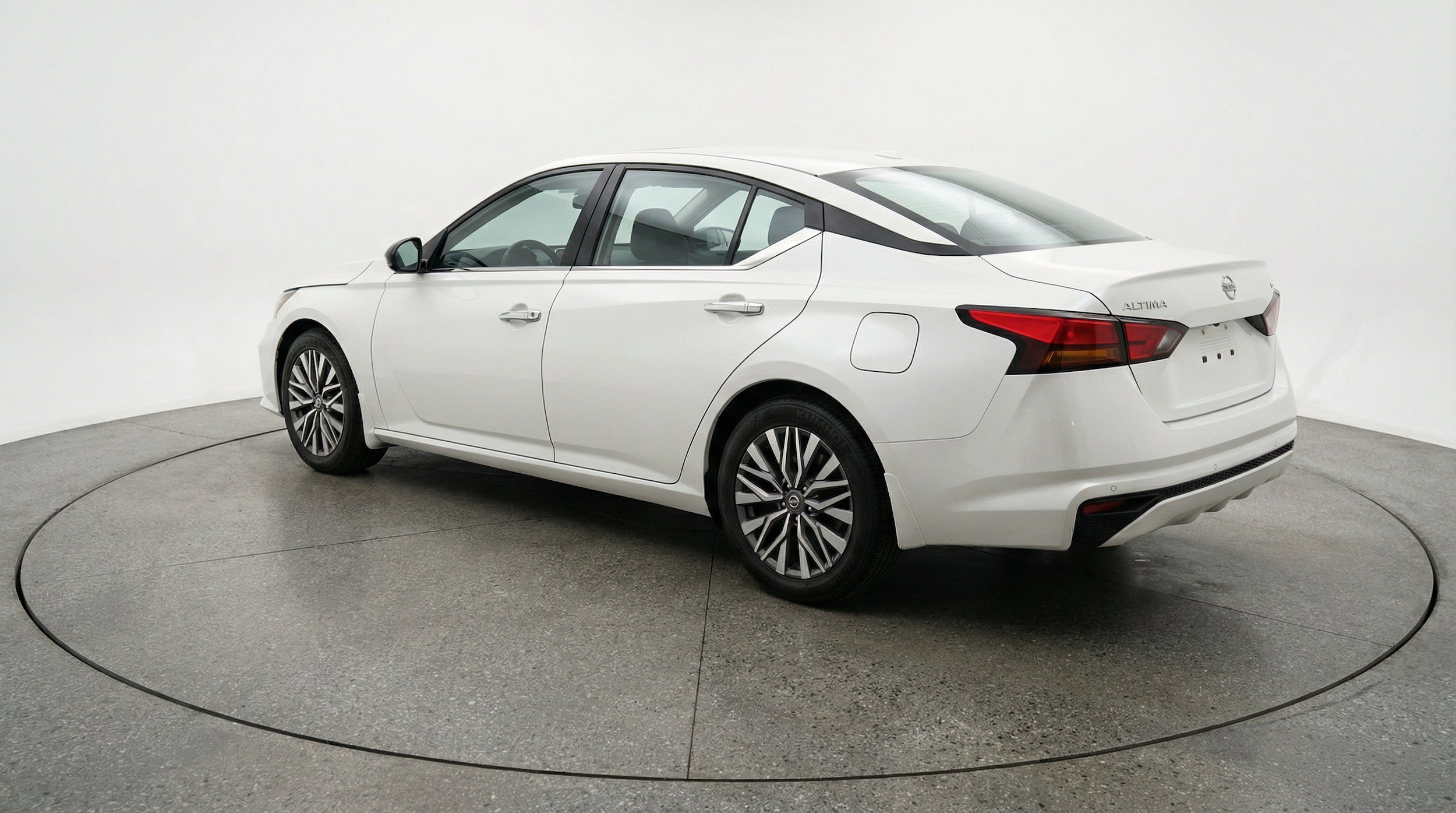 Thumbnail: 2025 Nissan Altima - 6
