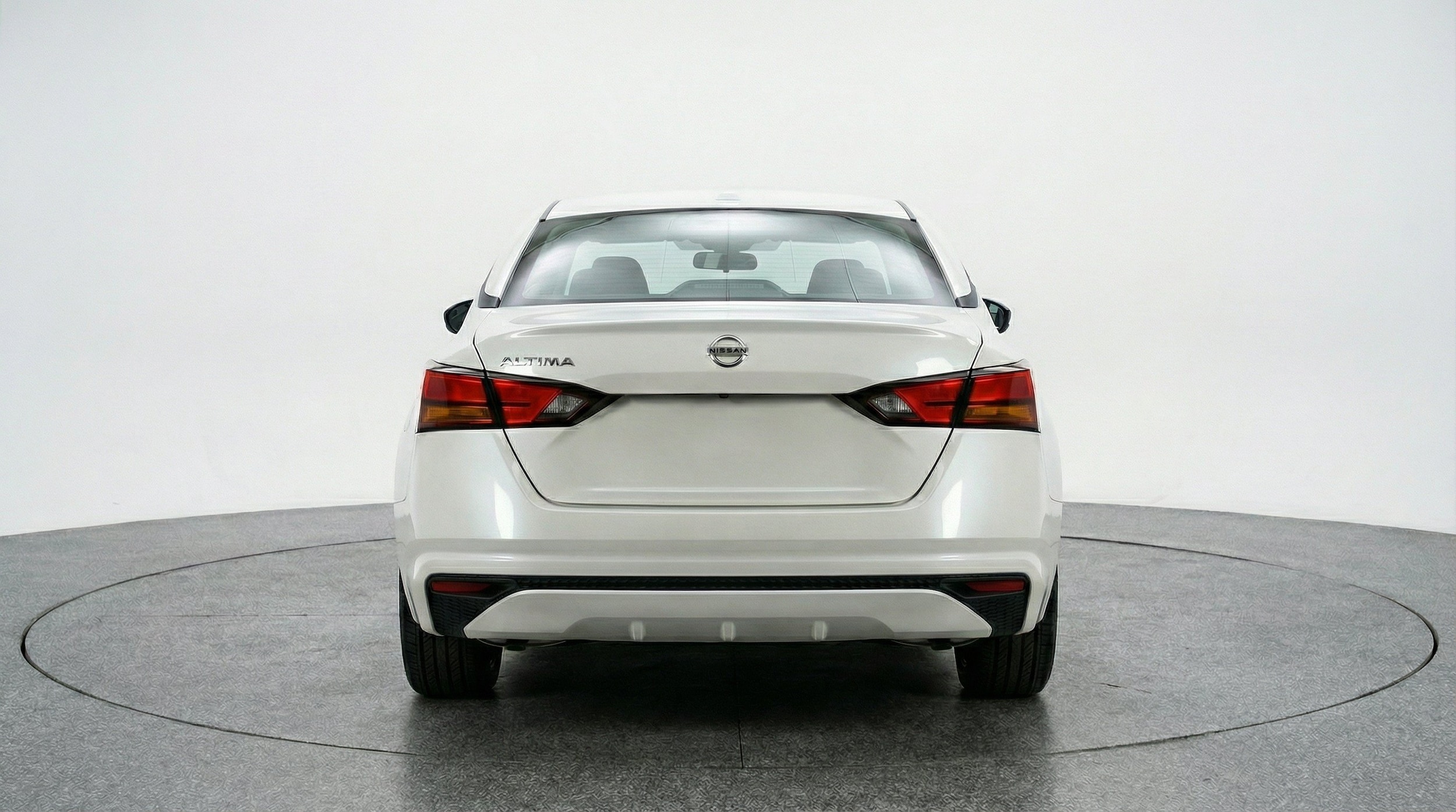 2025 Nissan Altima SV - Photo 7