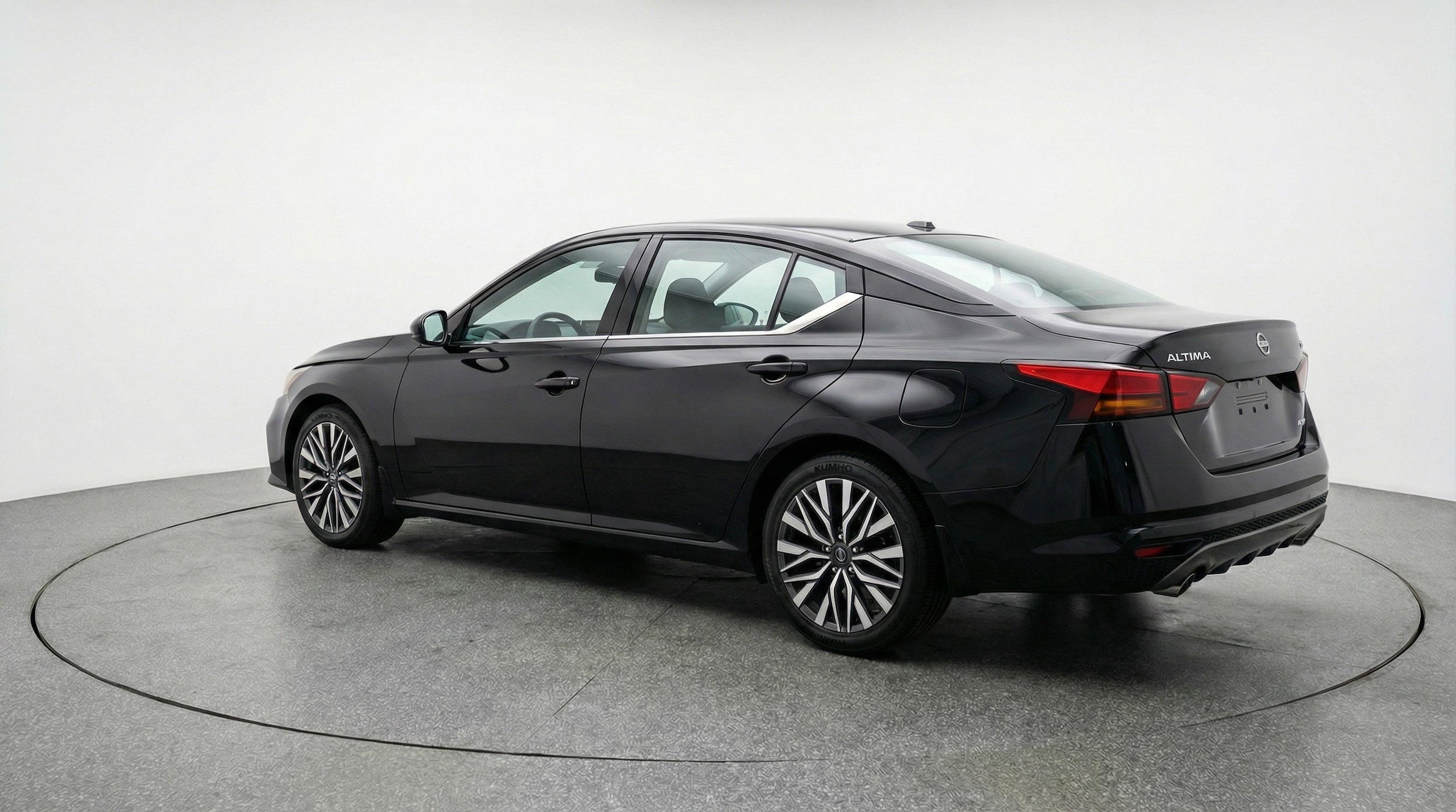 Thumbnail: 2025 Nissan Altima - 6