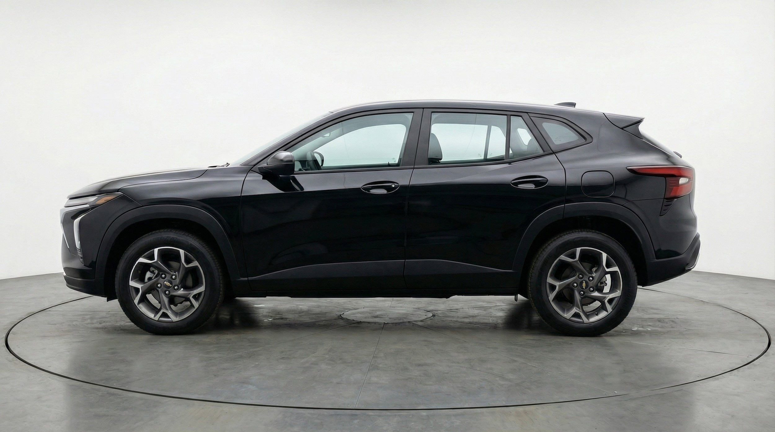 Thumbnail: 2025 Chevrolet Trax - 5