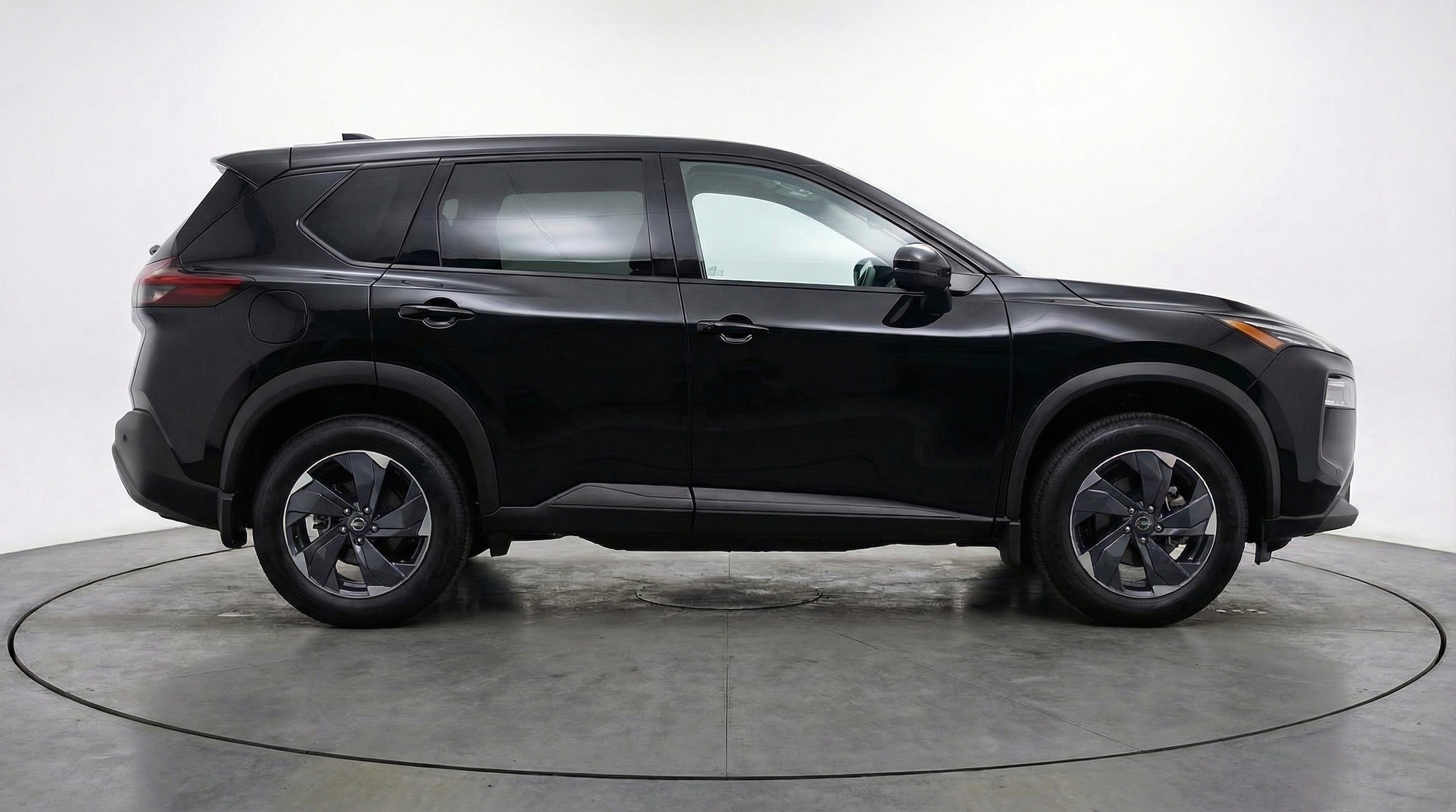 Thumbnail: 2025 Nissan Rogue - 8