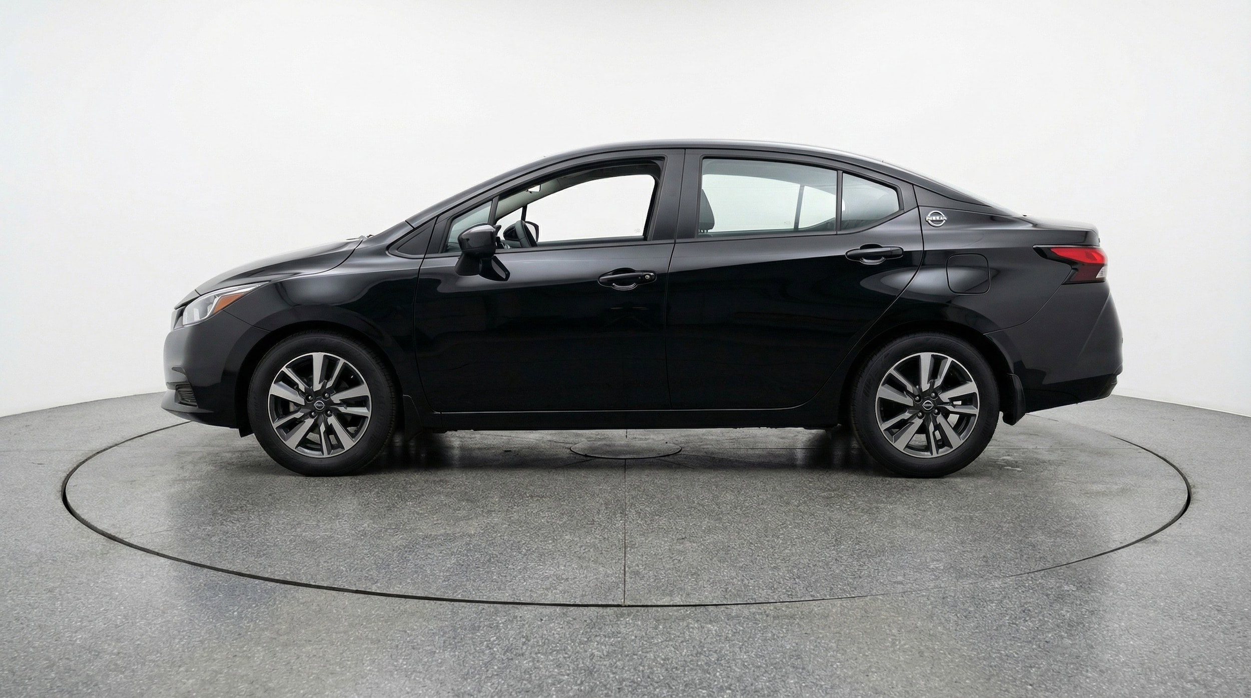 Thumbnail: 2025 Nissan Versa - 5