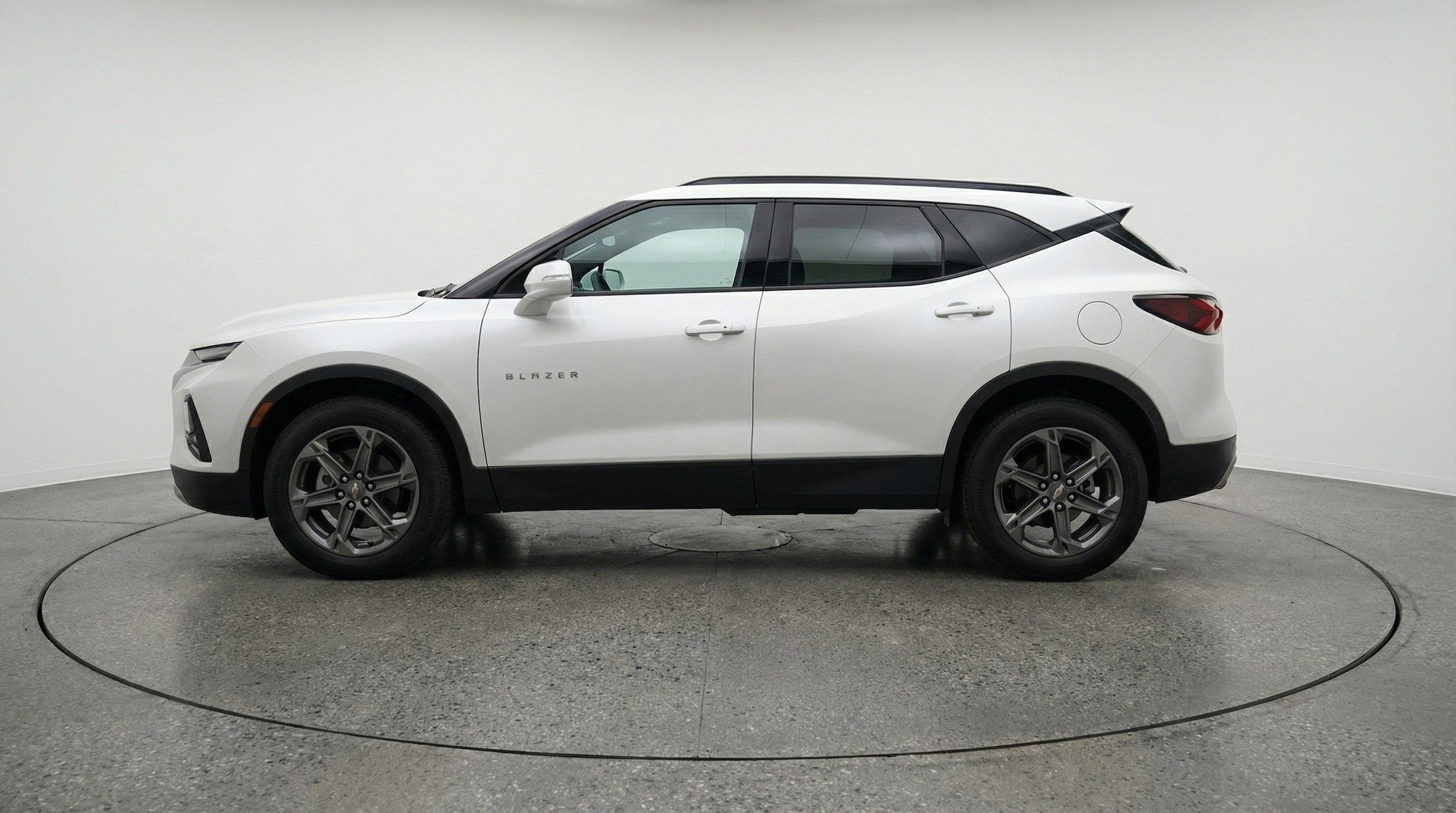 Thumbnail: 2025 Chevrolet Blazer - 5