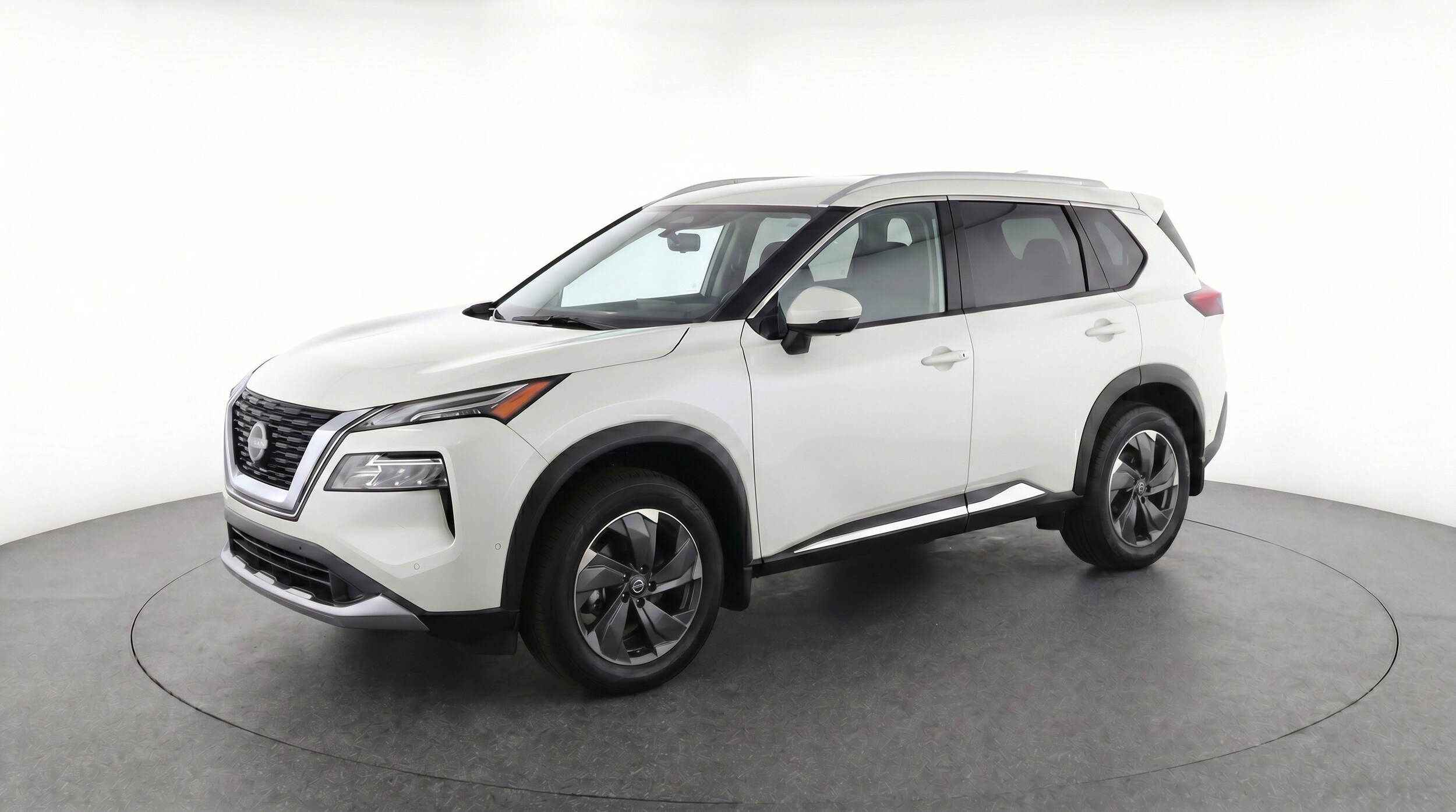 Thumbnail: 2025 Nissan Rogue - 3