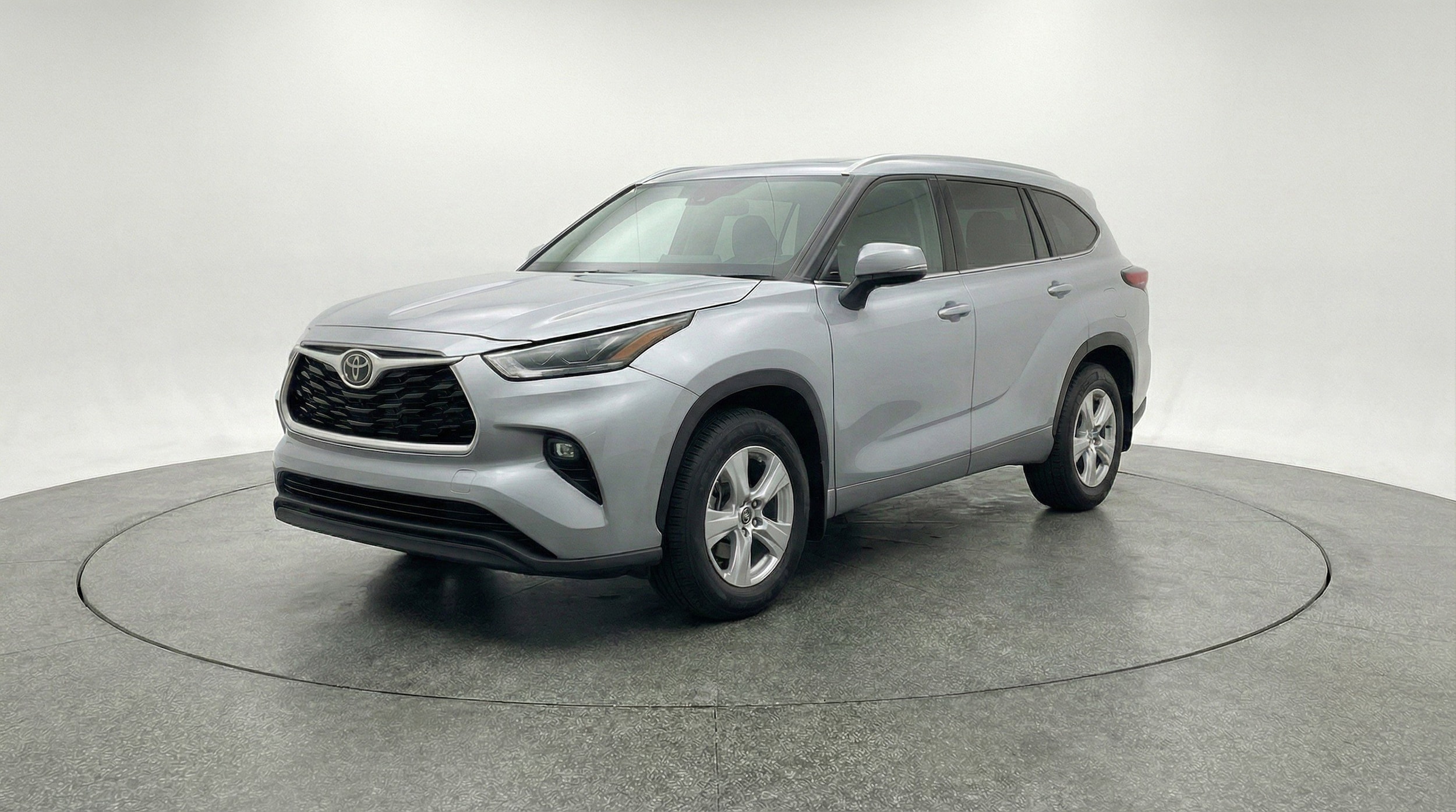 Thumbnail: 2025 Toyota Highlander - 3