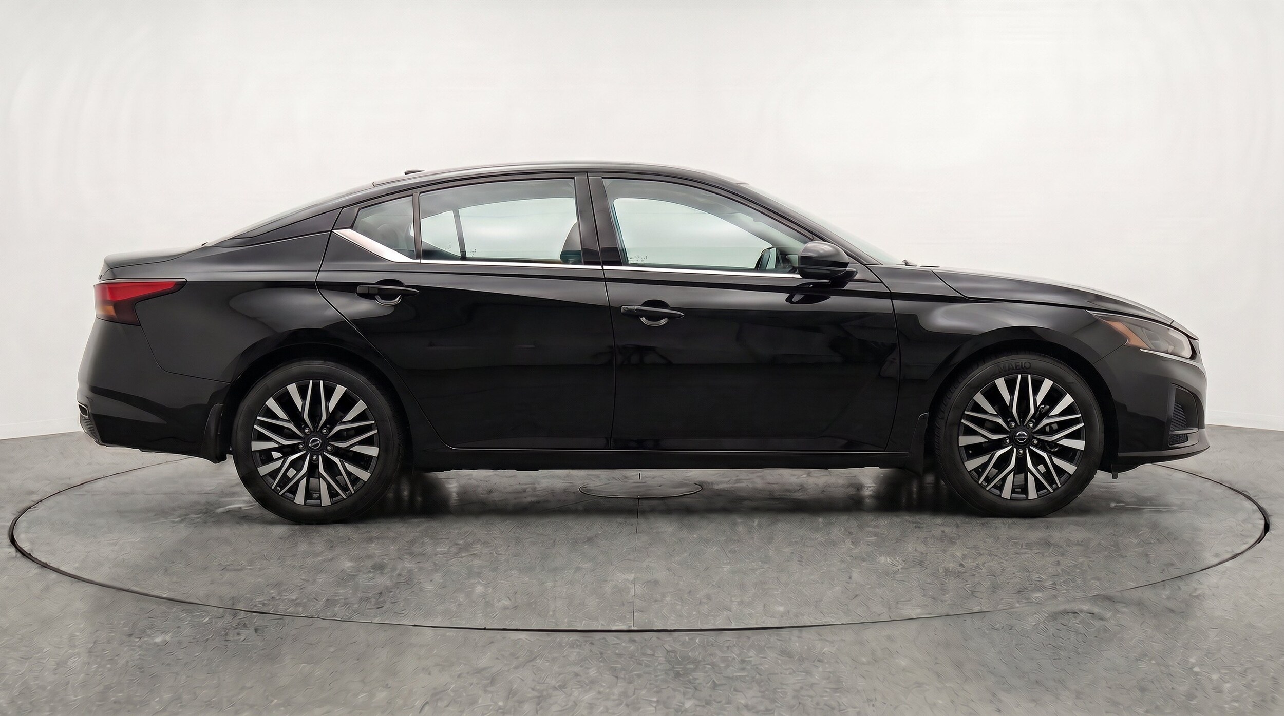 Thumbnail: 2026 Nissan Altima - 11