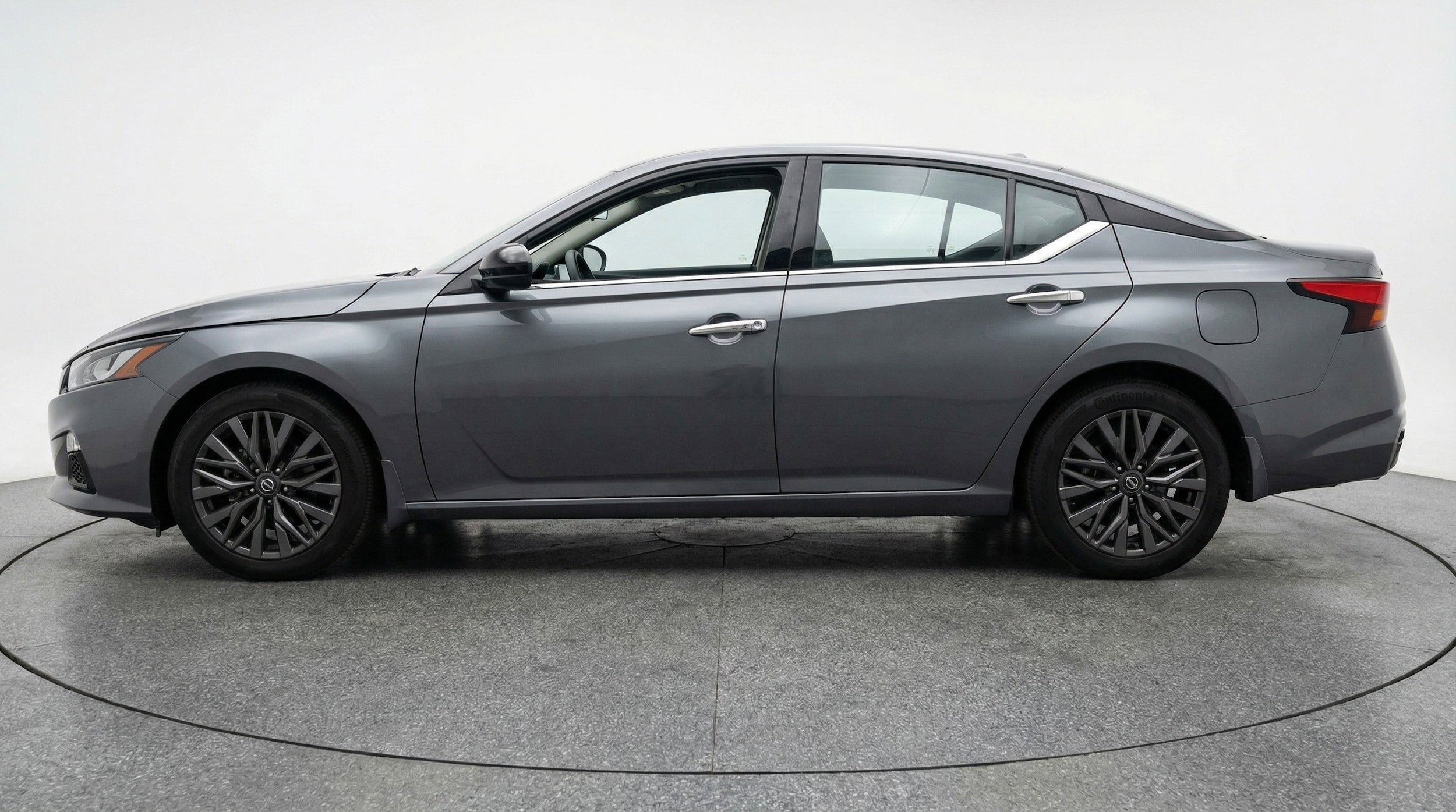 Thumbnail: 2025 Nissan Altima - 4