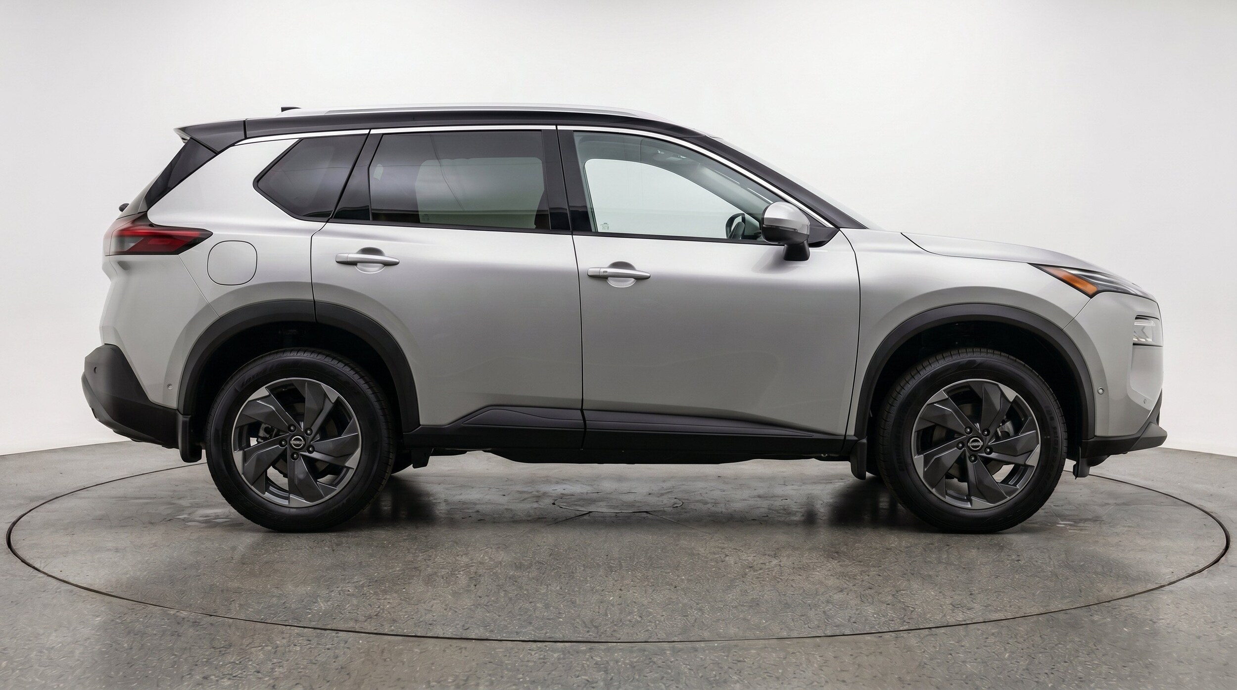 Thumbnail: 2025 Nissan Rogue - 11