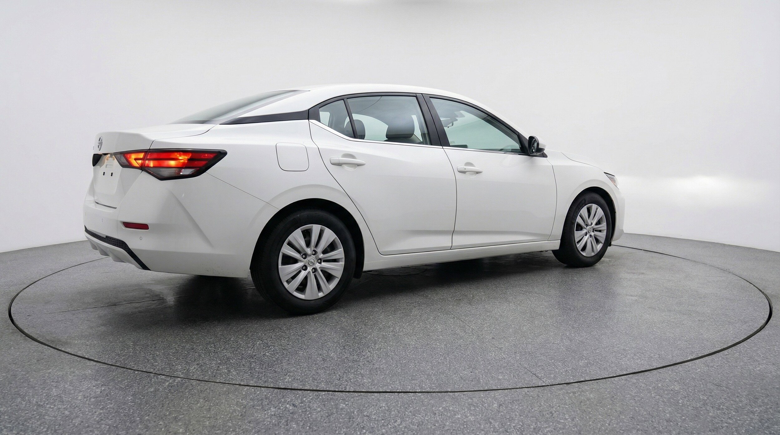 Thumbnail: 2025 Nissan Sentra - 9