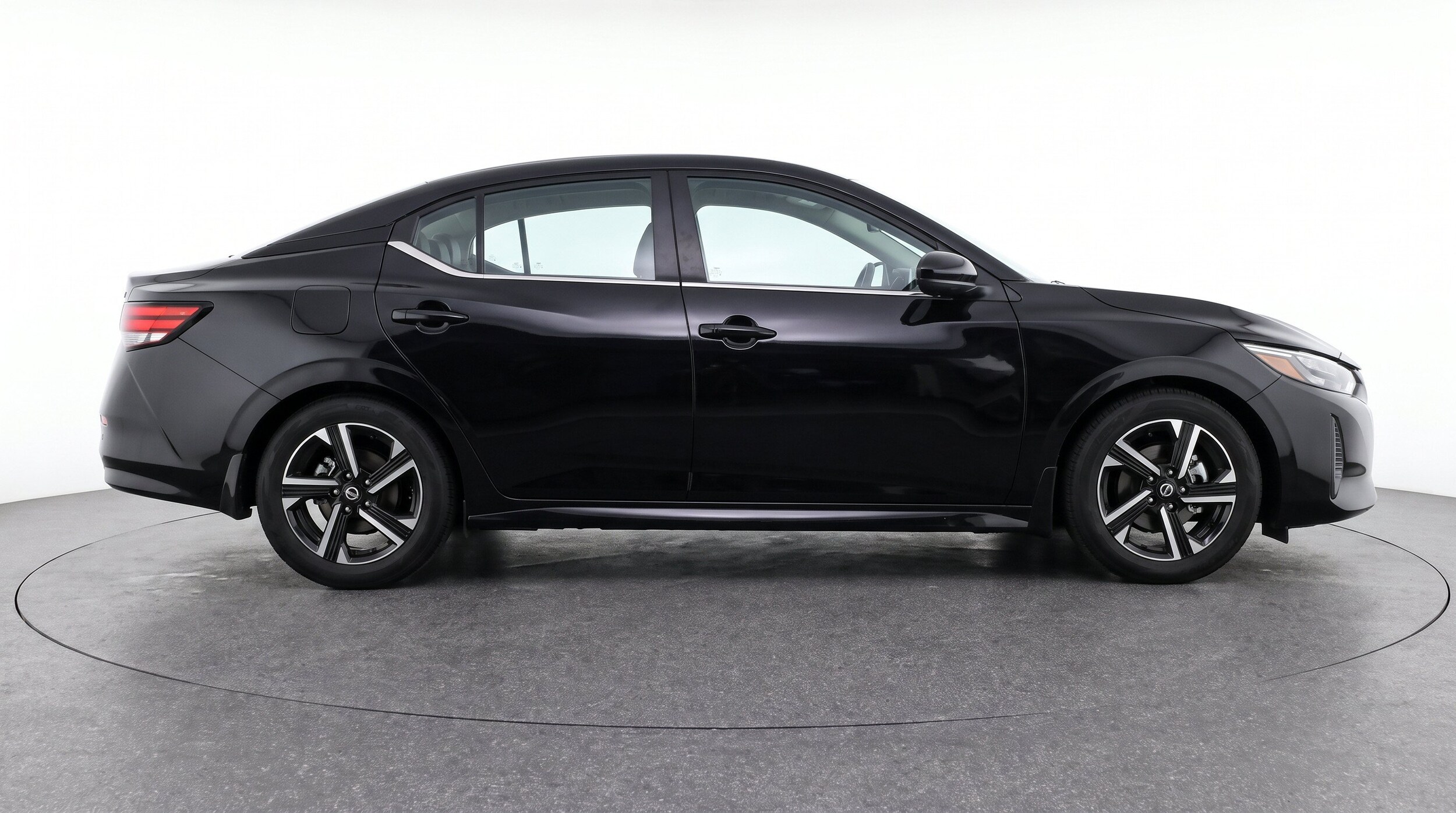 Thumbnail: 2025 Nissan Sentra - 11