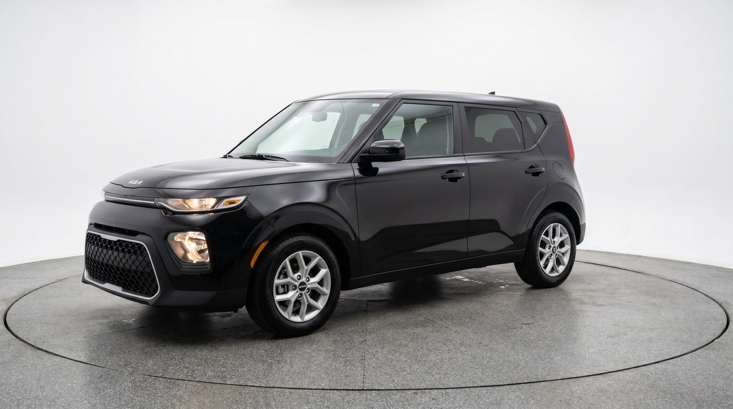 Thumbnail: 2025 Kia Soul - 3