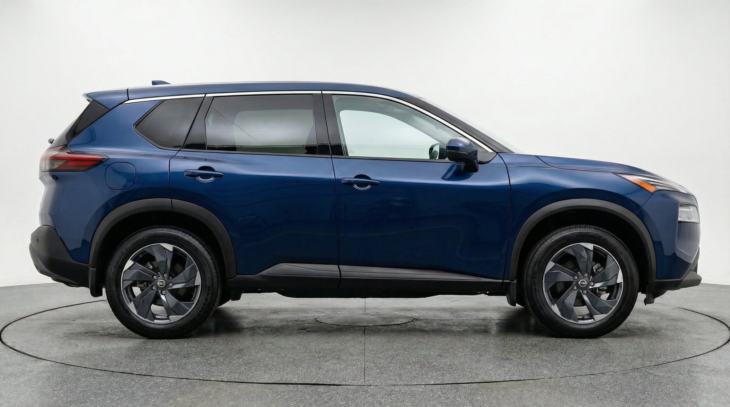 Thumbnail: 2025 Nissan Rogue - 11