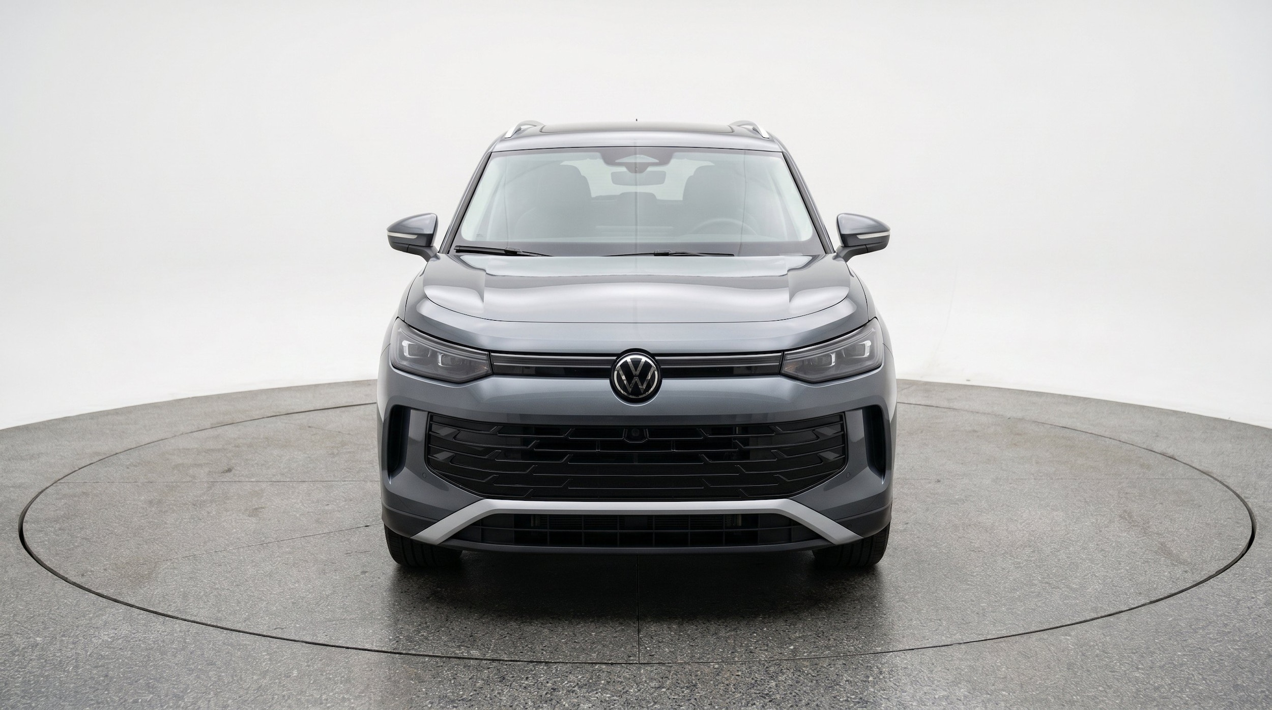 Thumbnail: 2026 Volkswagen Tiguan - 2