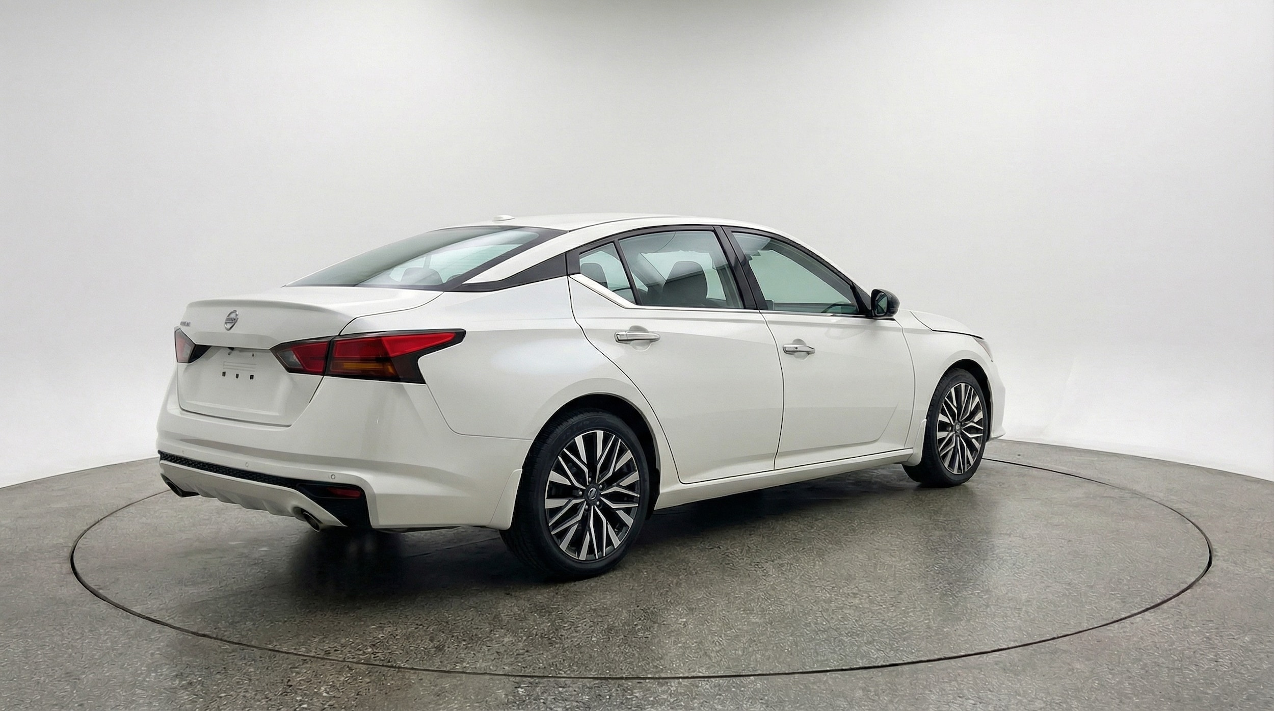 Thumbnail: 2025 Nissan Altima - 7