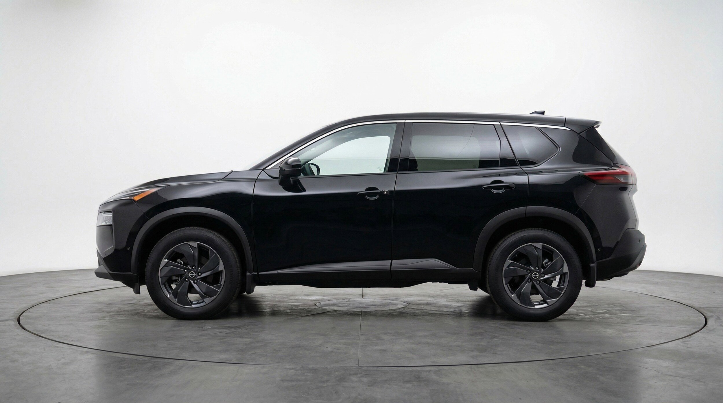 Thumbnail: 2025 Nissan Rogue - 5