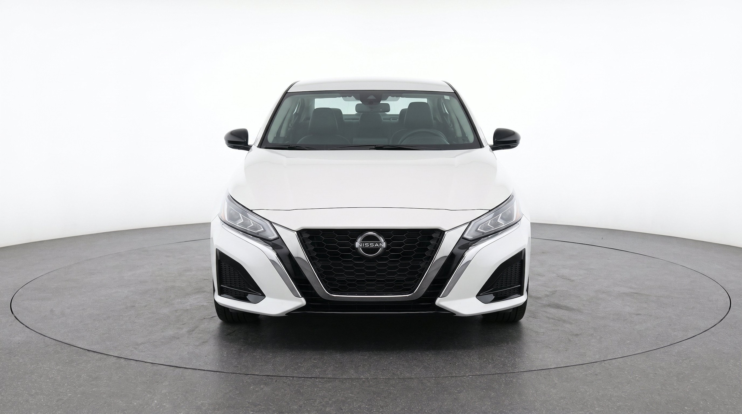 Thumbnail: 2025 Nissan Altima - 2
