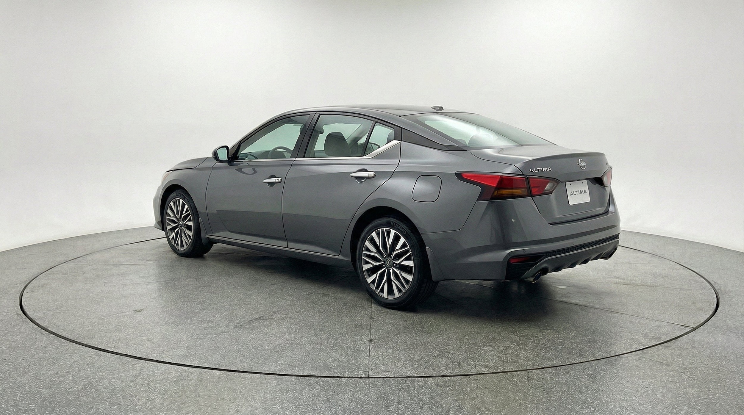 Thumbnail: 2025 Nissan Altima - 6